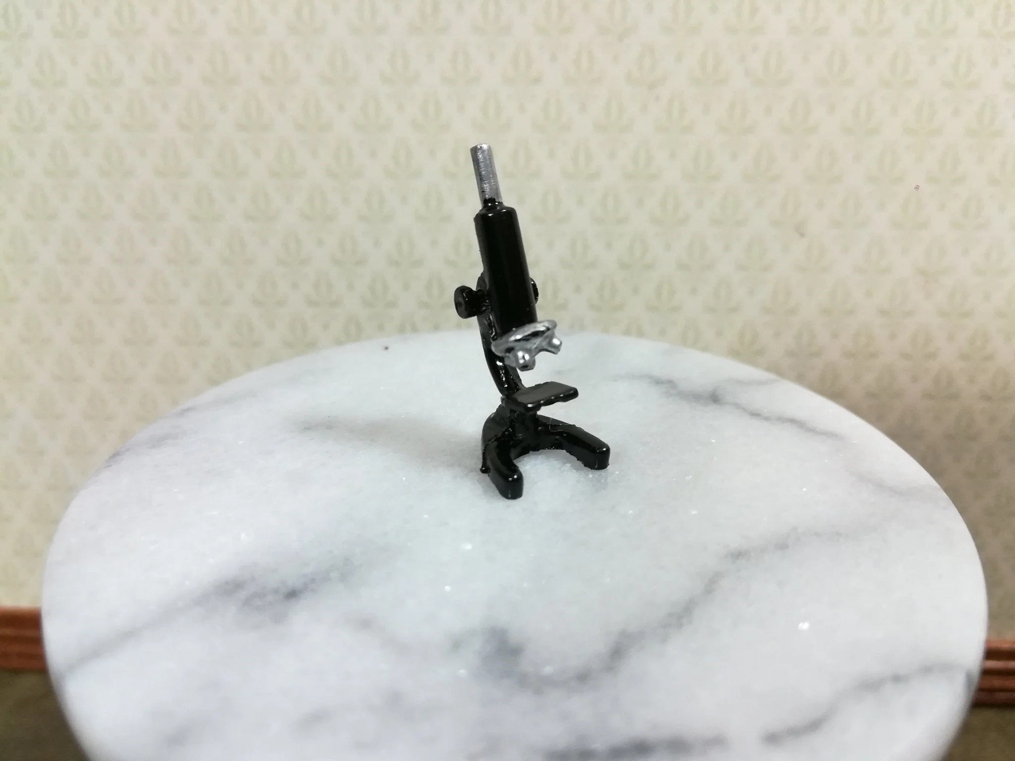 Dollhouse Miniature Microscope Black & Silver Metal 1:12 Scale - Image 2