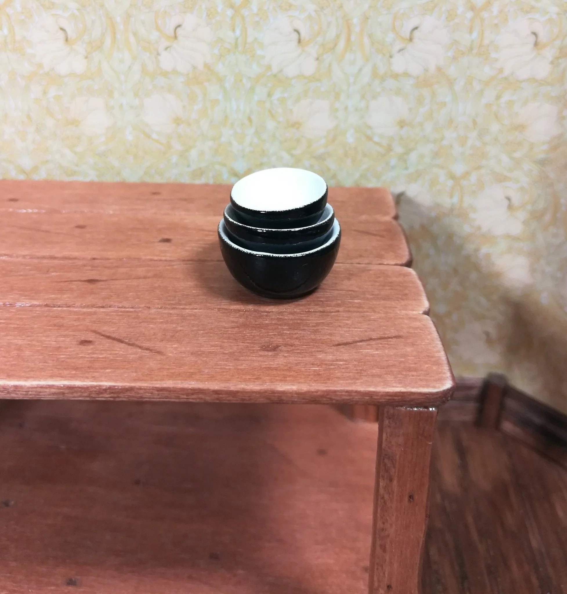 Dollhouse Mixing Bowls Set of 3 Stacking Black and White 1:12 Scale Miniature - Image 2