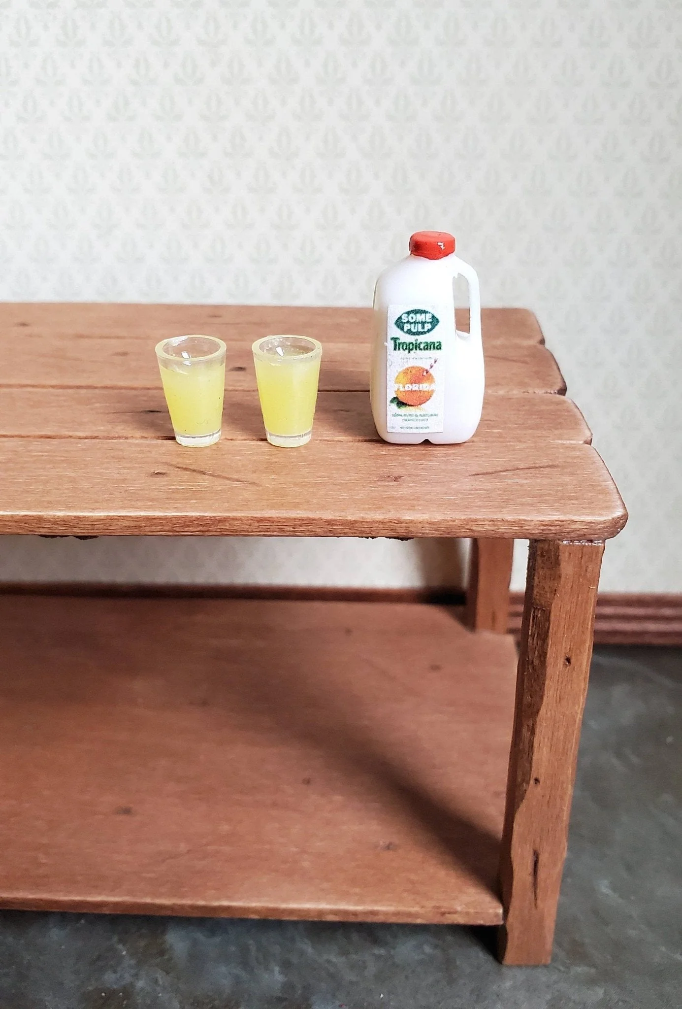 Dollhouse Miniature Orange Juice OJ Gallon Jug x2 Glasses 1:12 Scale Food Kitchen