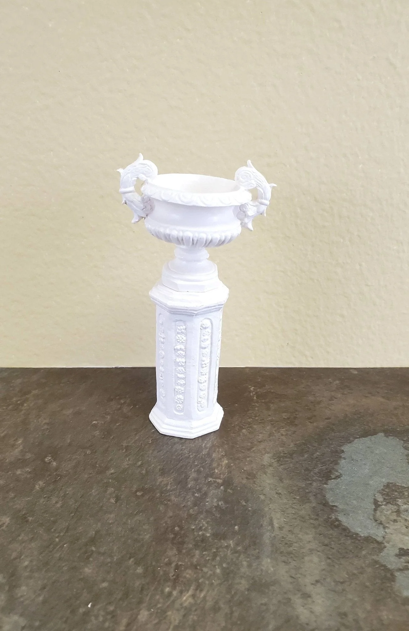 Dollhouse Miniature Pedestal Plant Stand w/ 2 Handled Urn Cast Resin 1:12 Scale White