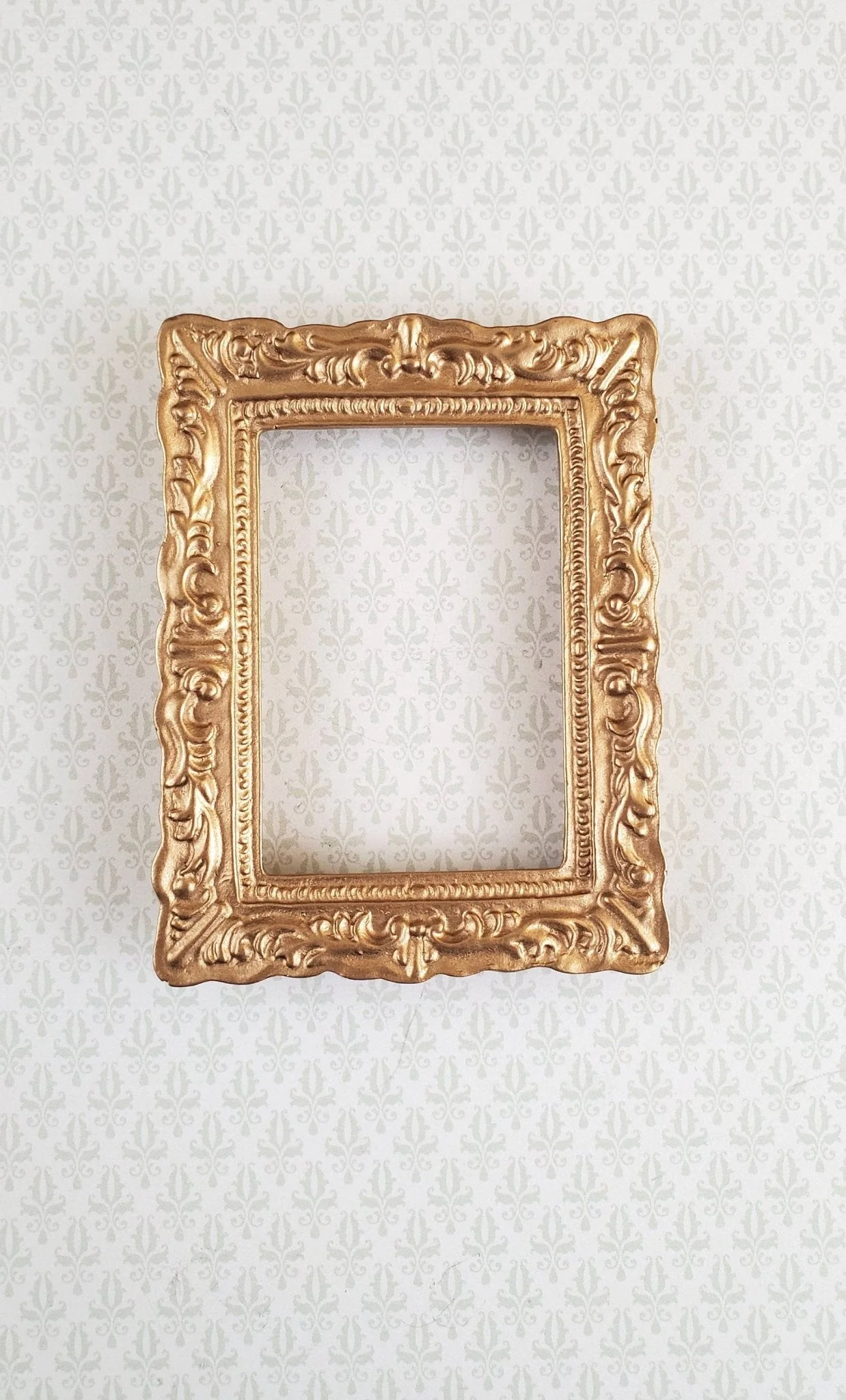 Dollhouse Miniature Picture Frame Fancy Gold 1:12 Scale 2 5/8" x 2" - Image 2