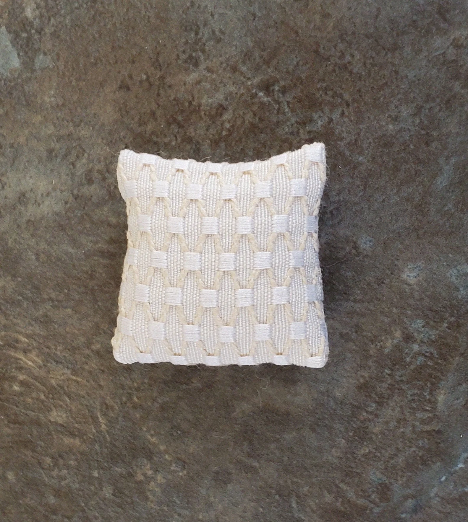 Dollhouse Miniature Pillow Ecru Weave Handmade 1:12 Scale 1 1/2"