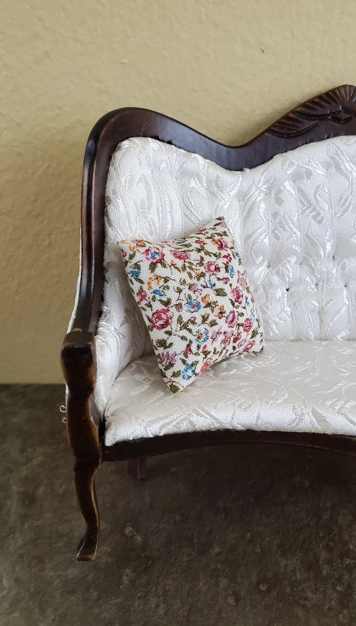 Dollhouse Miniature Pillow Floral Print Handmade 1:12 Scale 1 1/2" - Image 3