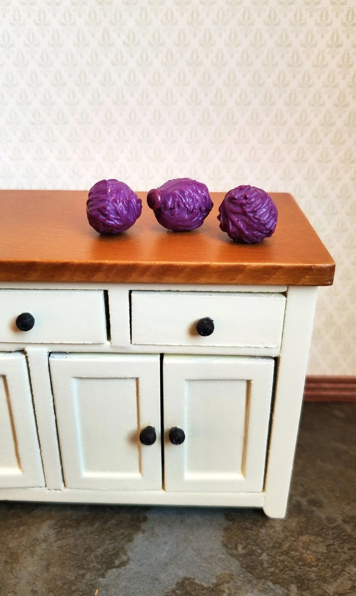 Dollhouse Miniature Red Cabbage 3 Heads 1:12 Scale Kitchen Food Vegetables