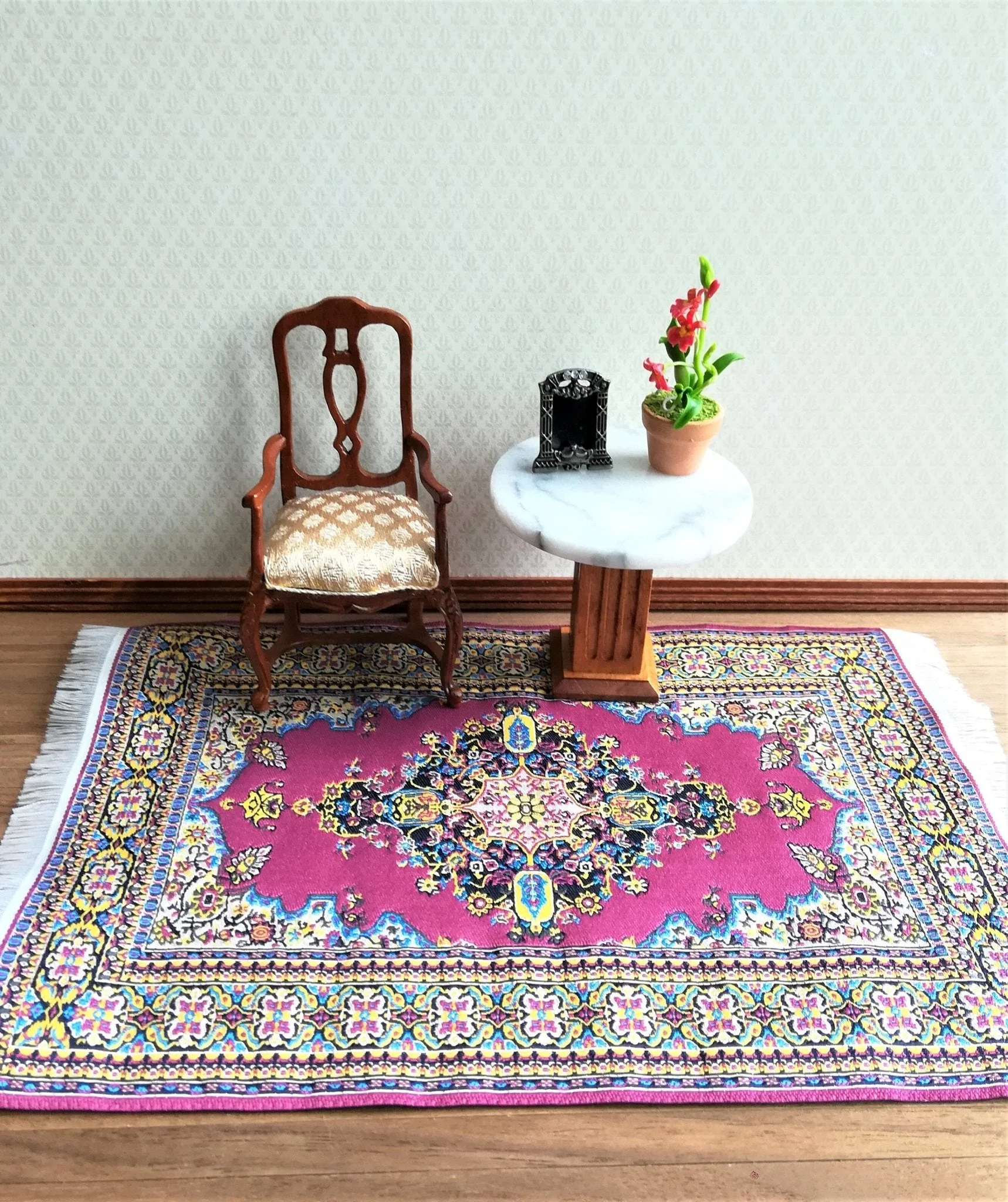 Dollhouse Miniature Rug Burgundy & Gold Carpet with Fringe 1:12 Scale 9.25" x 6" - Image 3