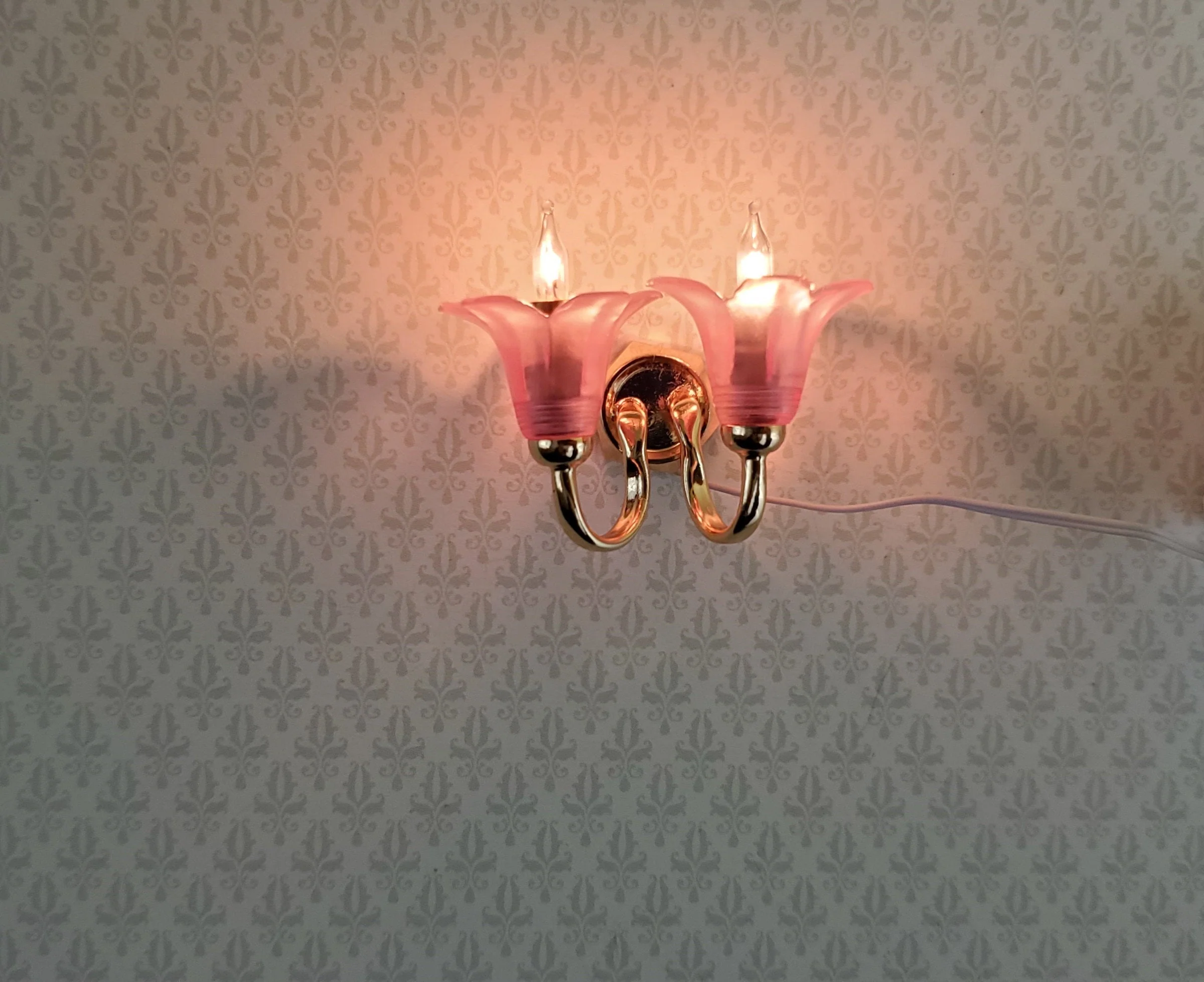Dollhouse Miniature Sconce Double Flower Pink Shade 12 Volt w/ Plug 1:12 Scale - Image 3