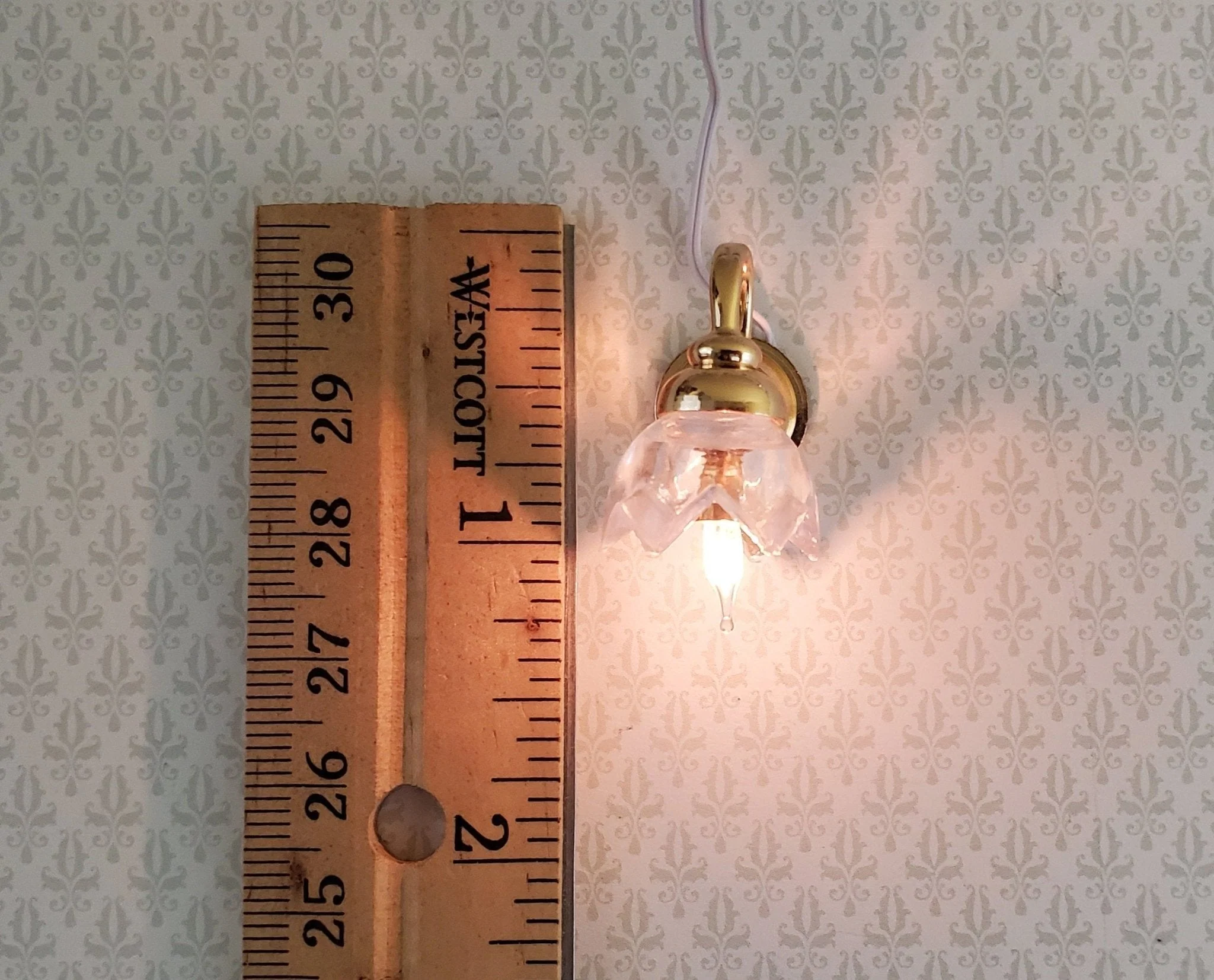 Dollhouse Miniature Sconce Lily Flower Shade Gold 12 Volt 1:12 Wall Light - Image 4