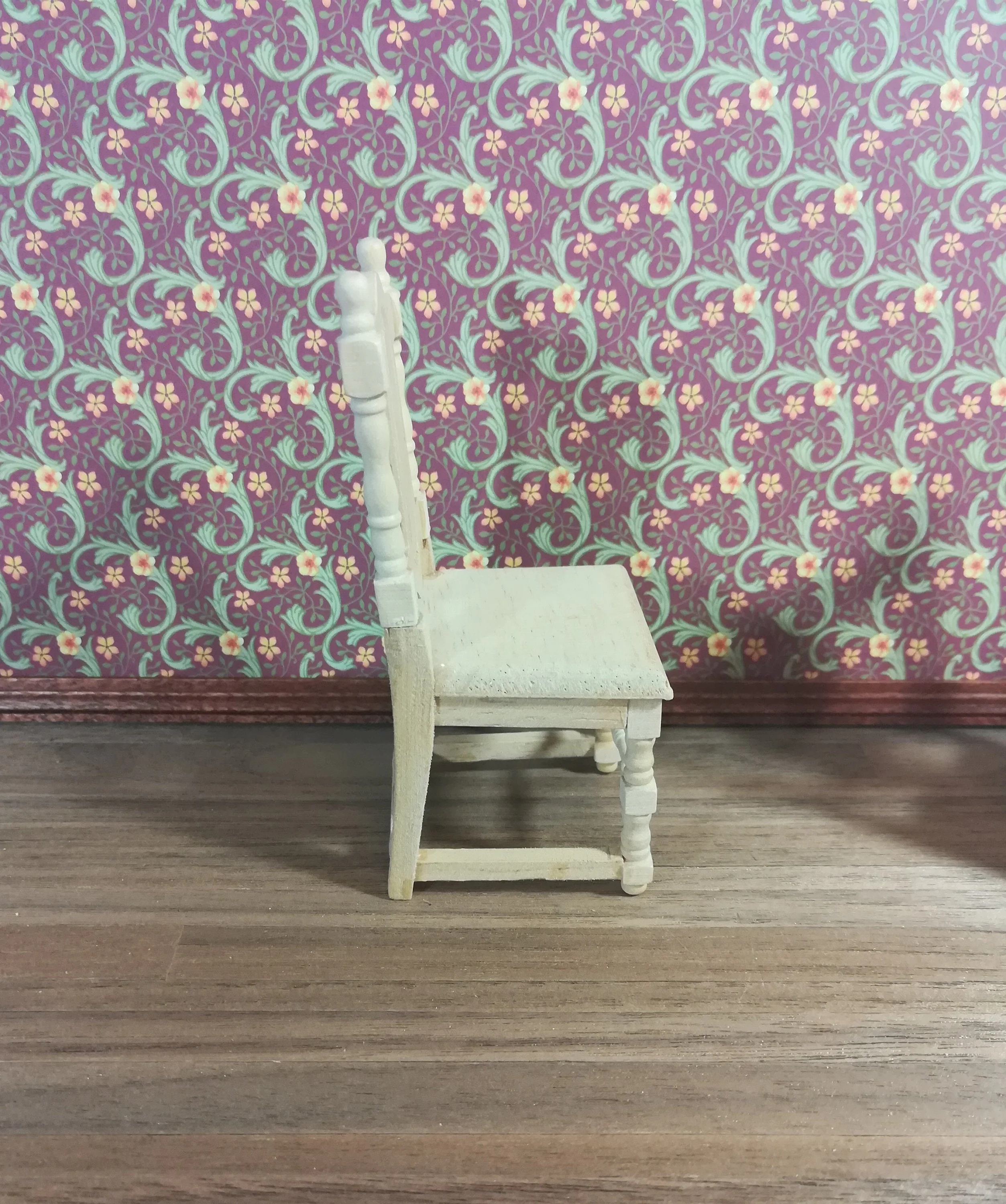 Dollhouse Miniature Set of 4 Unfinished Wood Dining Room Chairs 1:12 Scale - Image 3