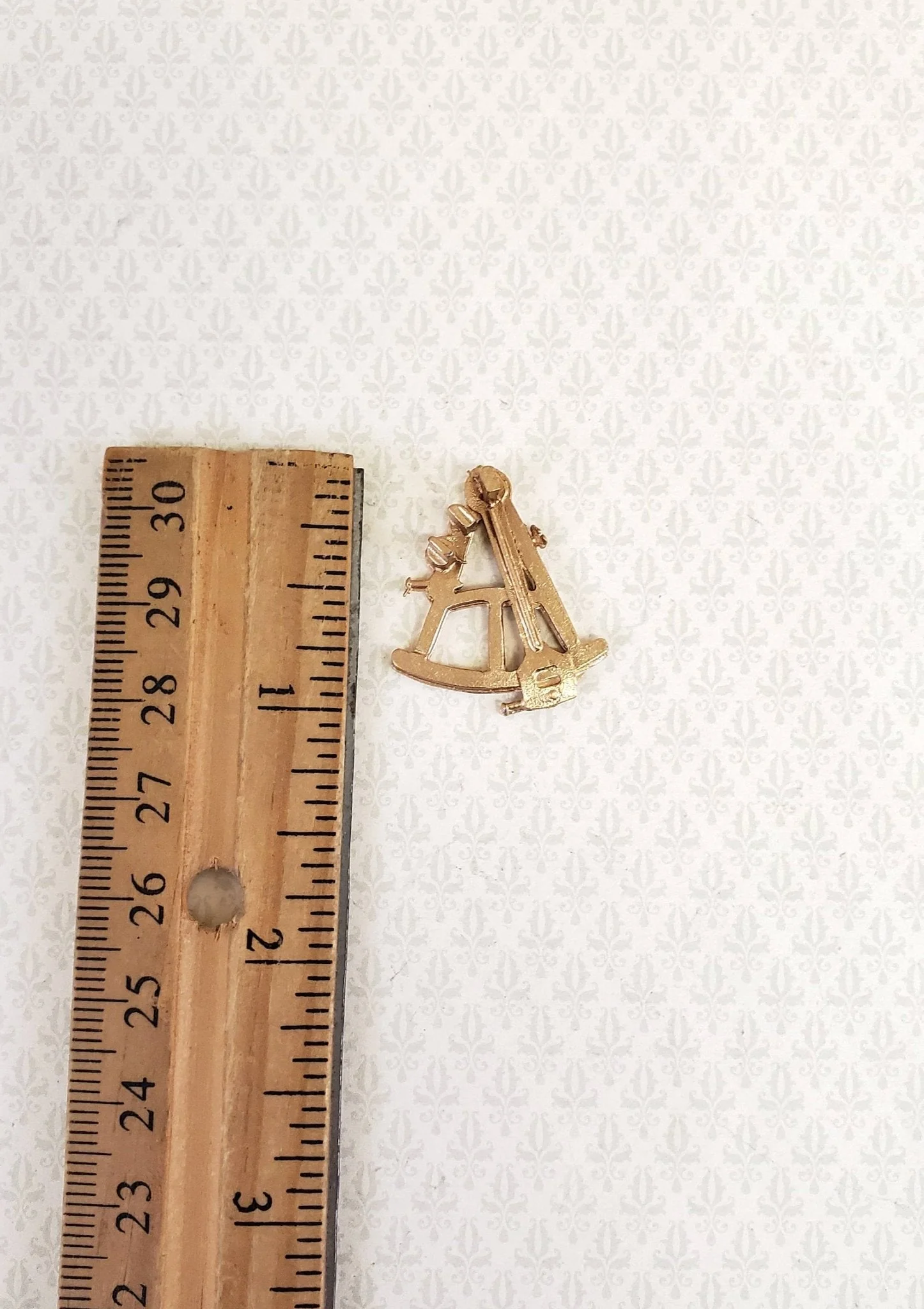 Dollhouse Miniature Sextant Gold Metal 1:12 Scale Decoration Hand Painted - Image 3