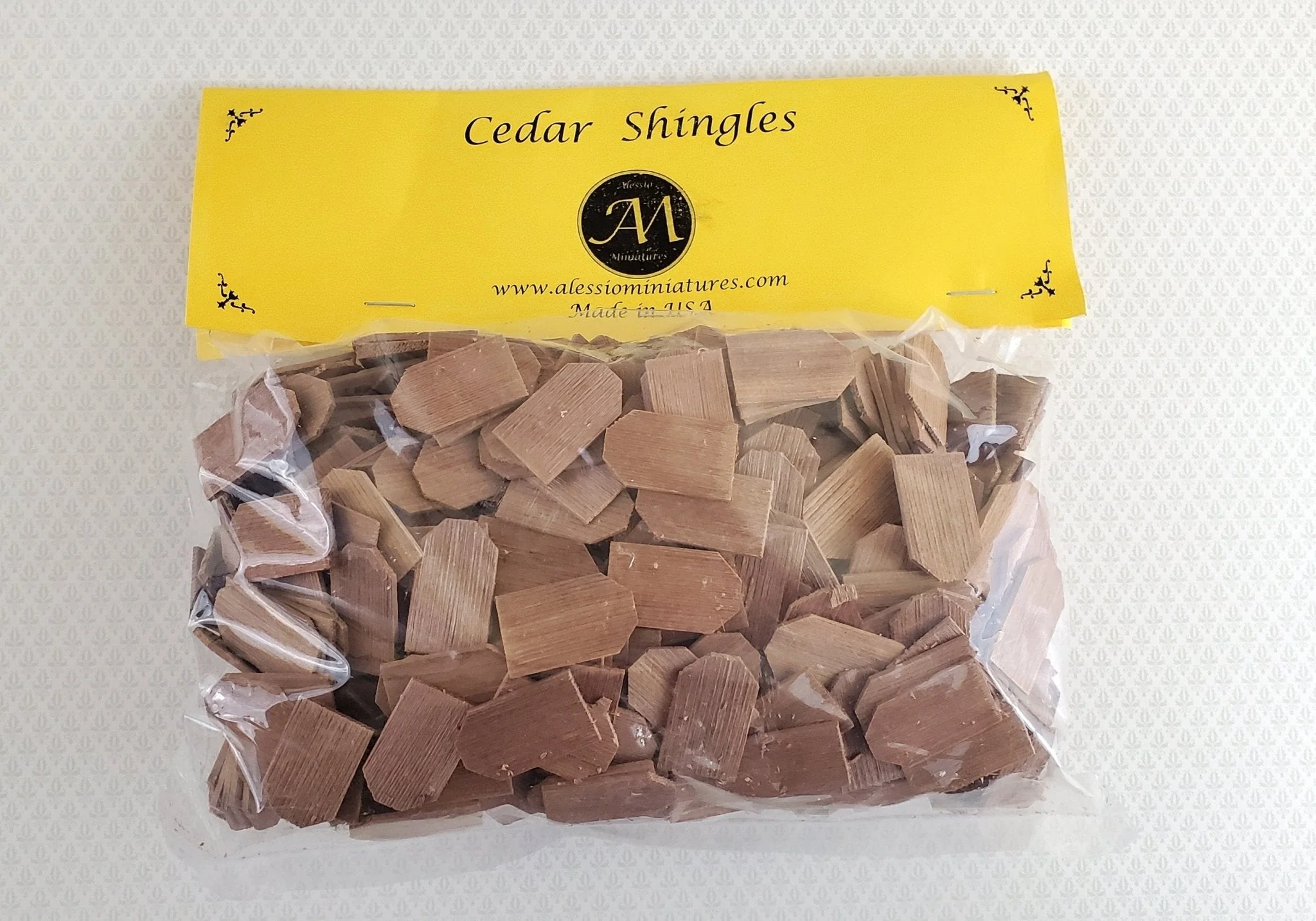 Dollhouse Miniature Shingles Cedar Wood Hexagon 1:12 Scale 500 pieces Alessio 51A
