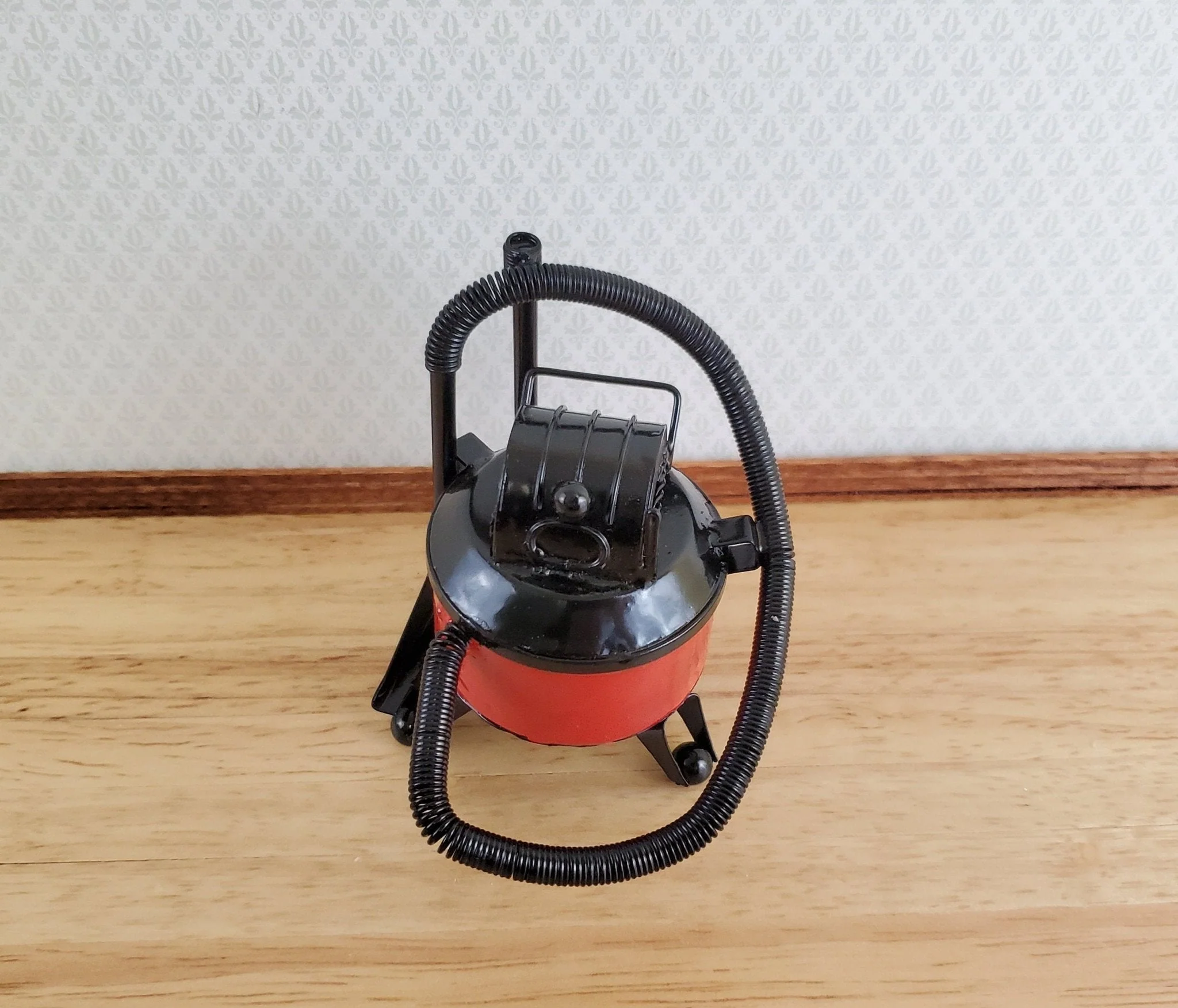 Dollhouse Miniature Shop Vac Vacuum (Large) Black & Red Metal 1:12 Scale Garage - Image 4