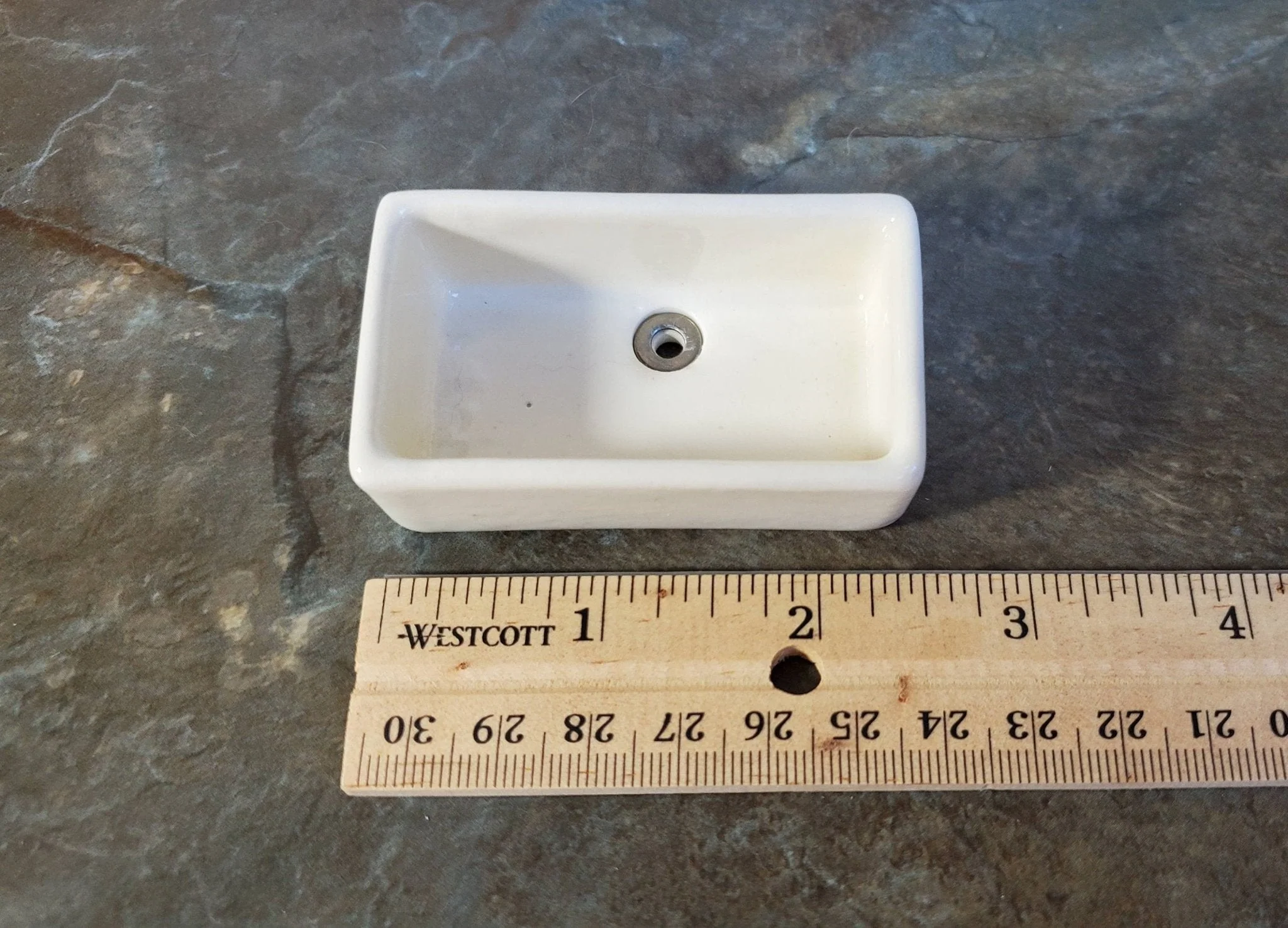 Dollhouse Miniature Sink Belfast Butler Farmhouse Style Large Cream 1:12 Scale Ceramic - Image 4
