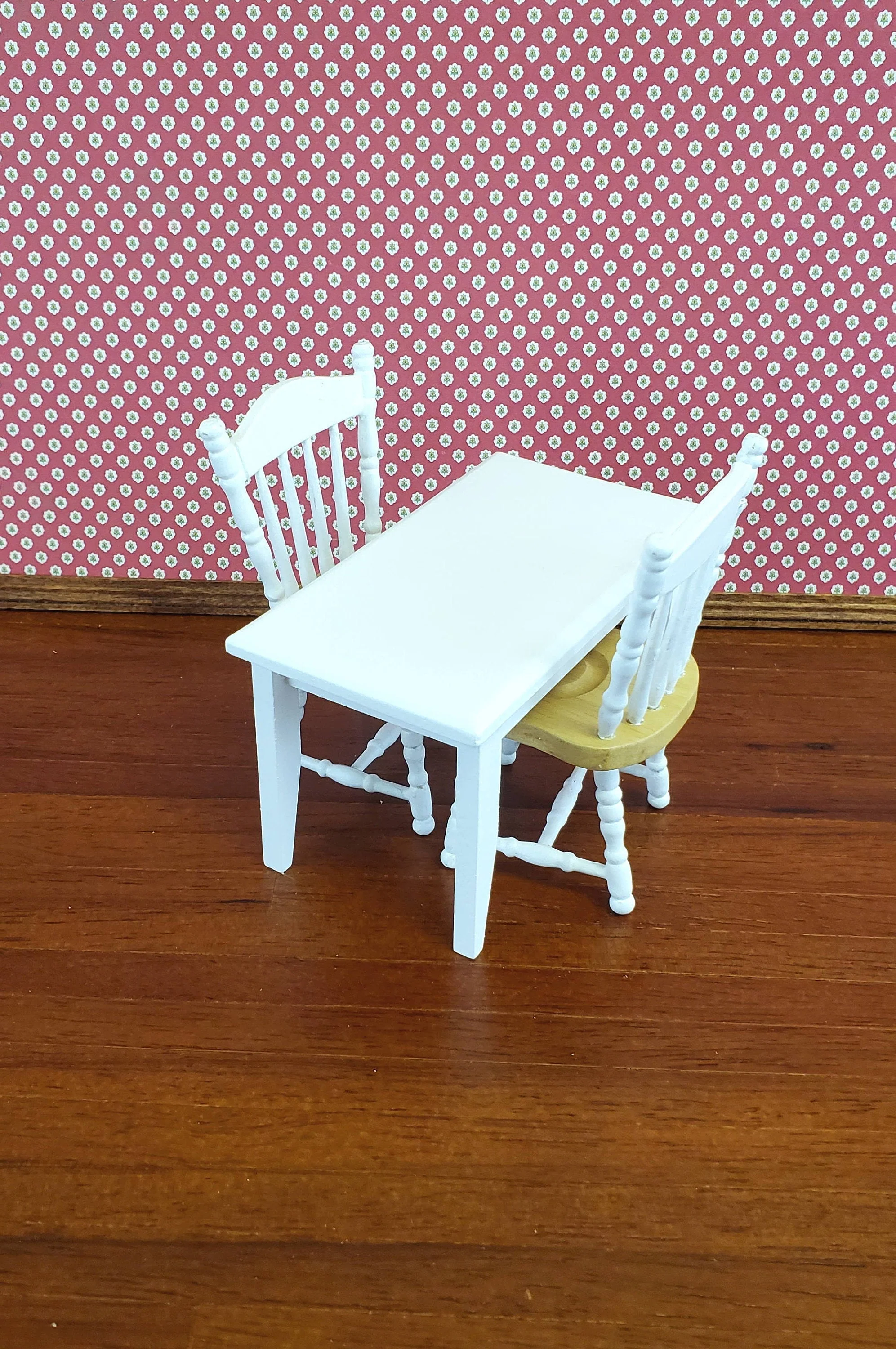 Dollhouse Miniature Small Kitchen or Dining Room Table White 1:12 Scale Furniture - Image 3