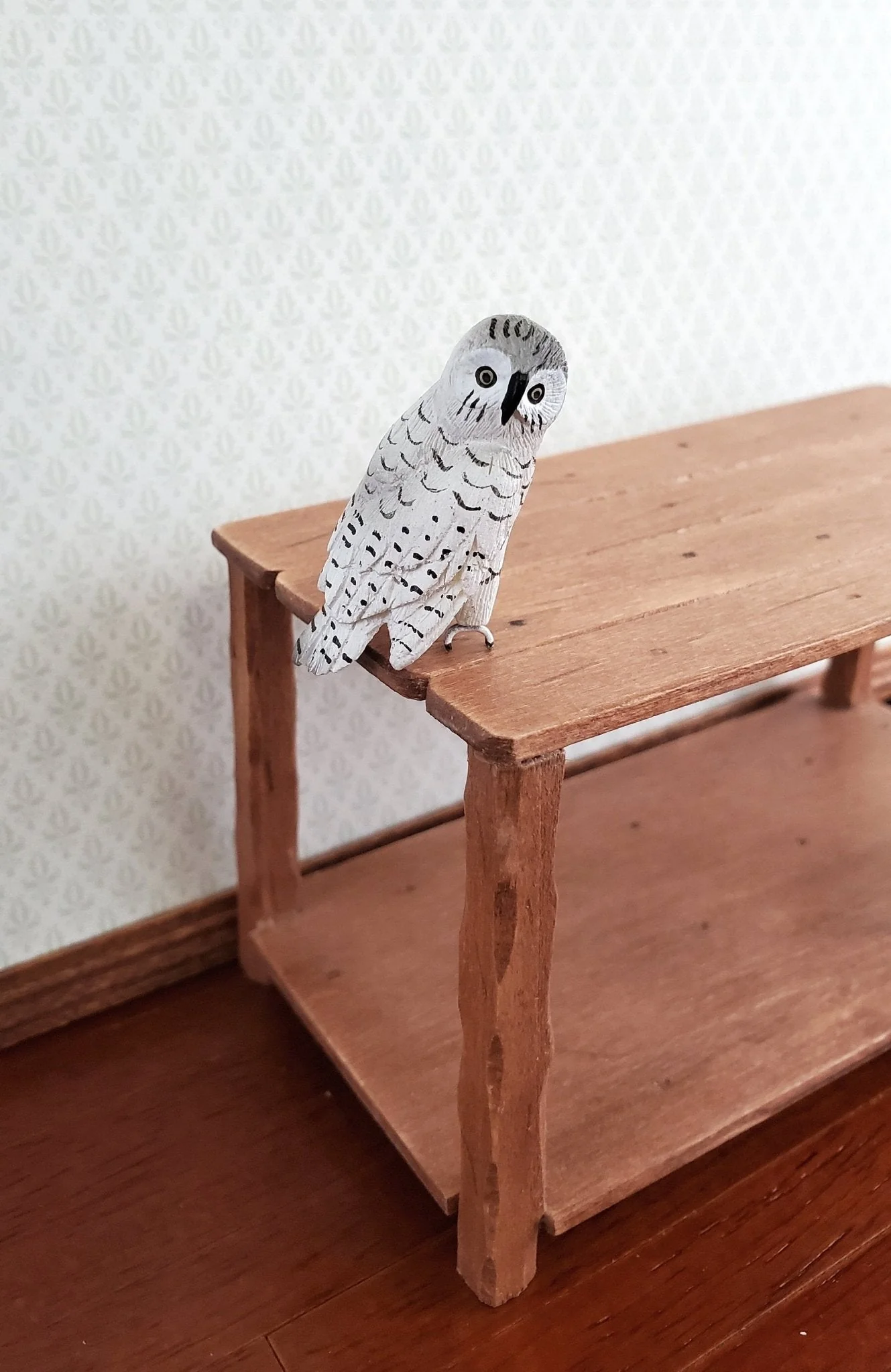 Dollhouse Miniature Snowy Owl Large Resin 1:12 Scale Bird 1 1/2" tall - Image 4