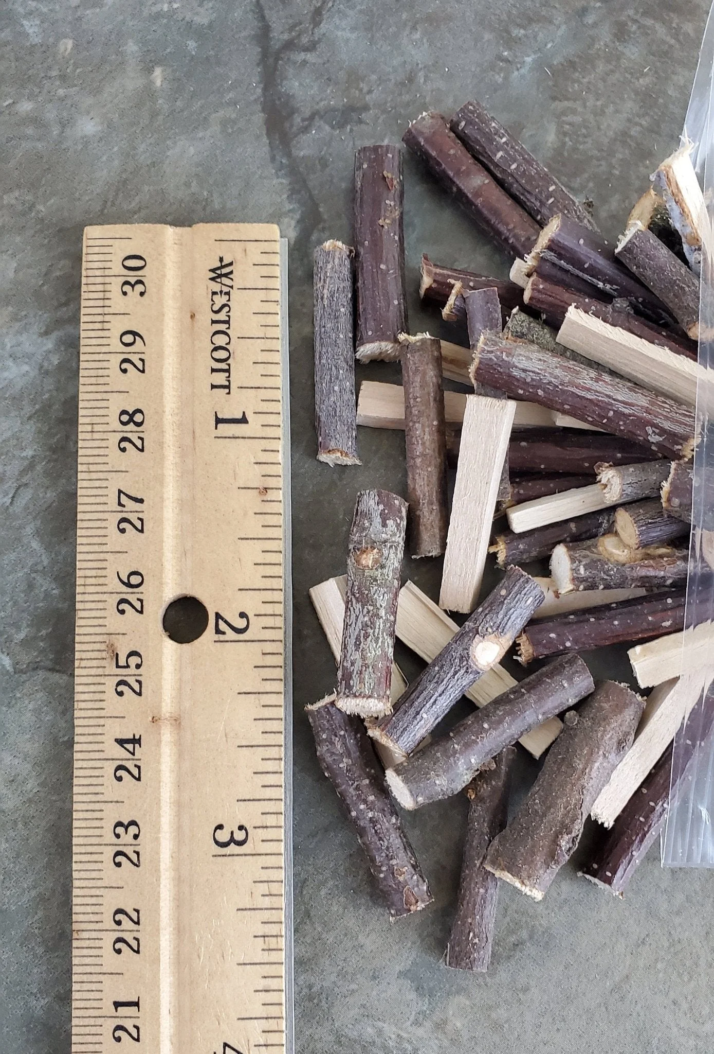 Dollhouse Miniature Split Logs Kindling for Fireplace Firewood 1:12 Scale - Image 2