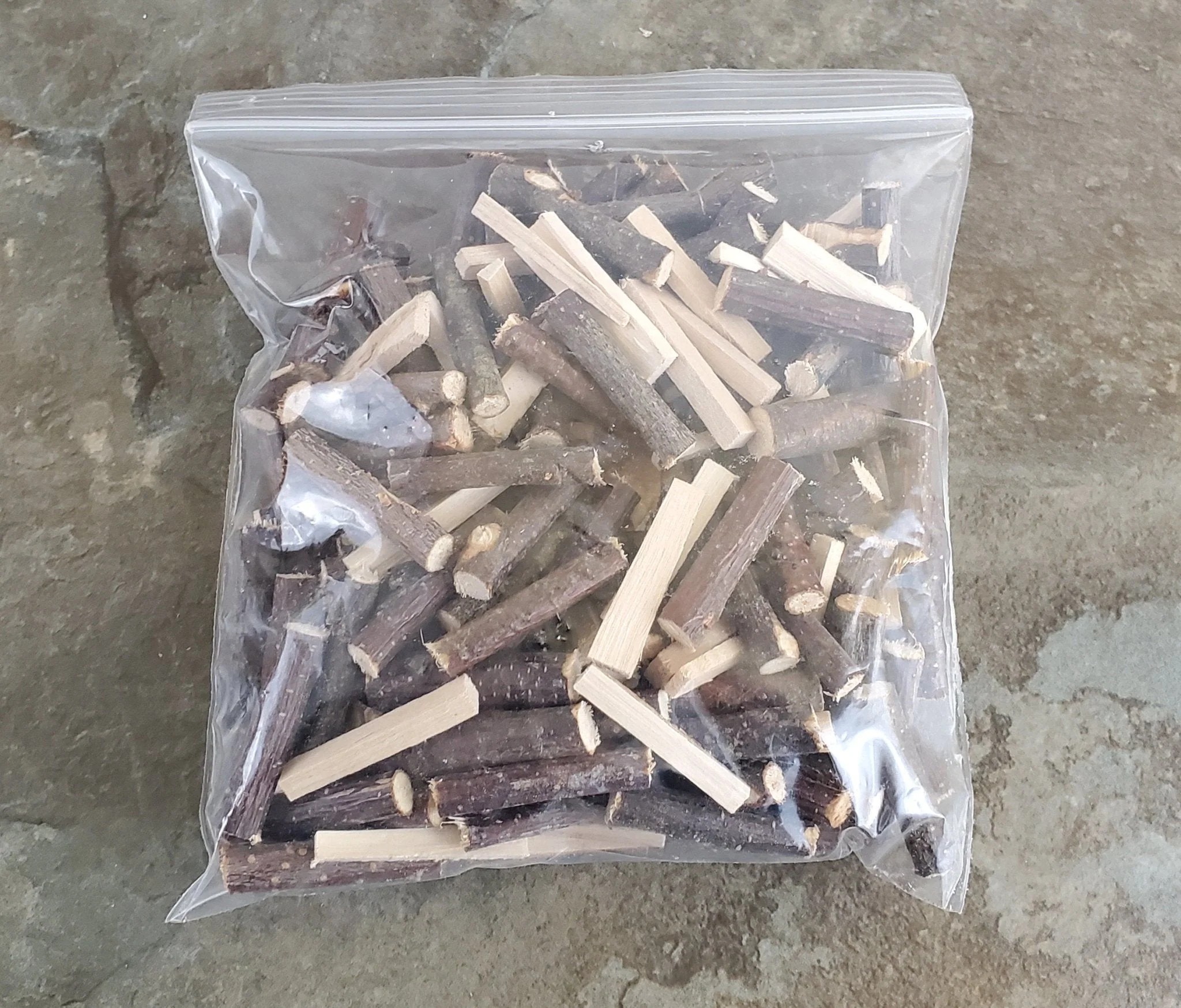 Dollhouse Miniature Split Logs Kindling for Fireplace Firewood 1:12 Scale - Image 4
