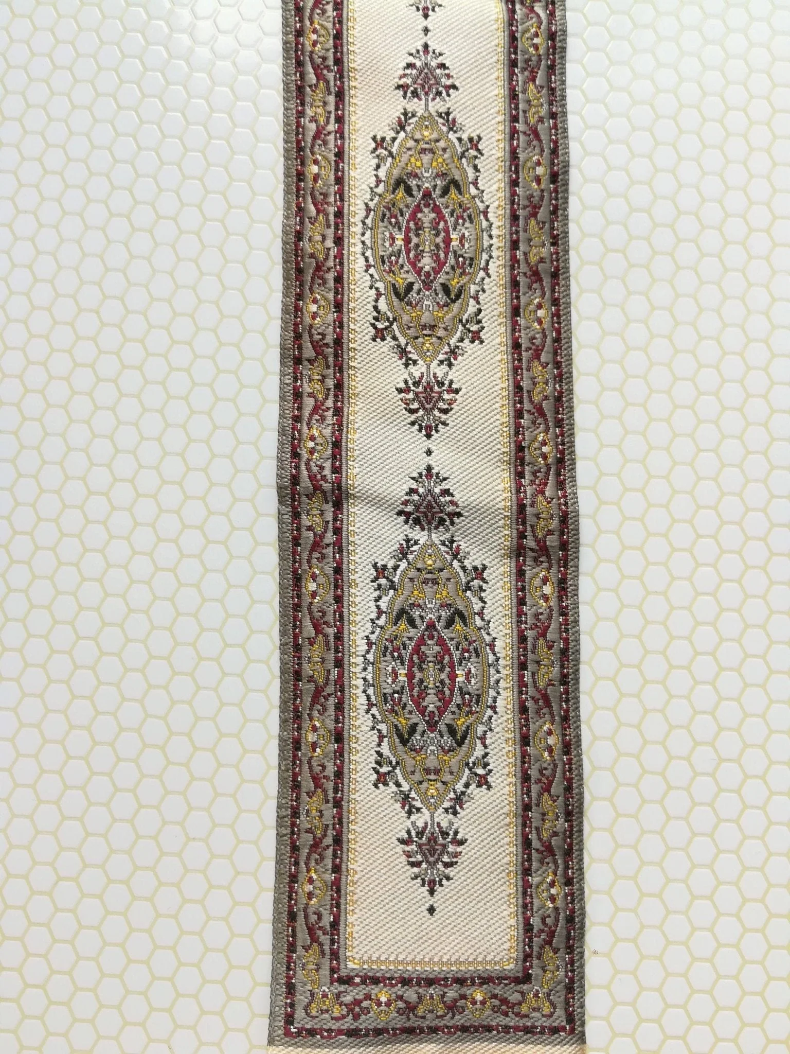 Dollhouse Miniature Stair Runner Beige & Maroon Rug Carpet 1:12 Scale 19" x 2" - Image 2