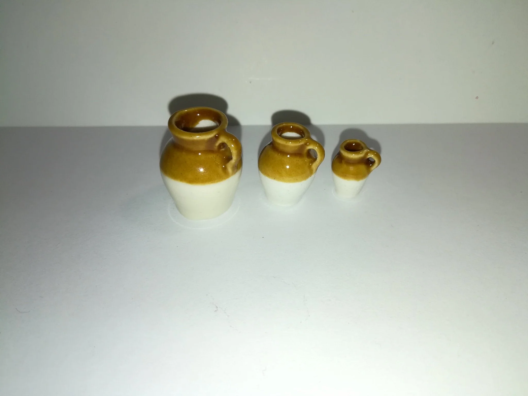Dollhouse Miniature Stoneware Jugs Crocks Set of 3 1:12 Scale