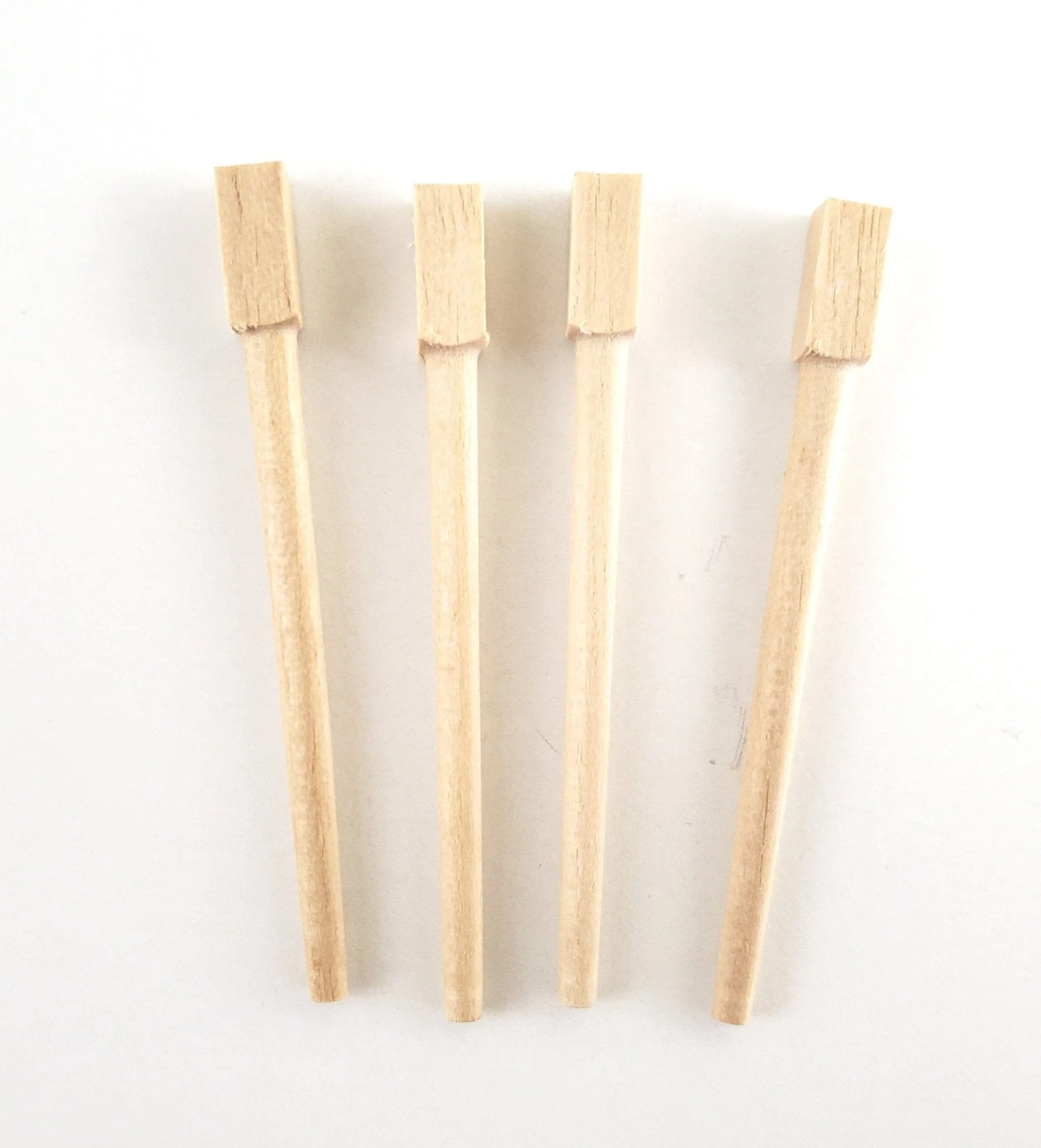 Dollhouse Miniature Table Legs Basic Wood 4 Pieces 1:12 Scale 2 1/2" Long Houseworks 12010