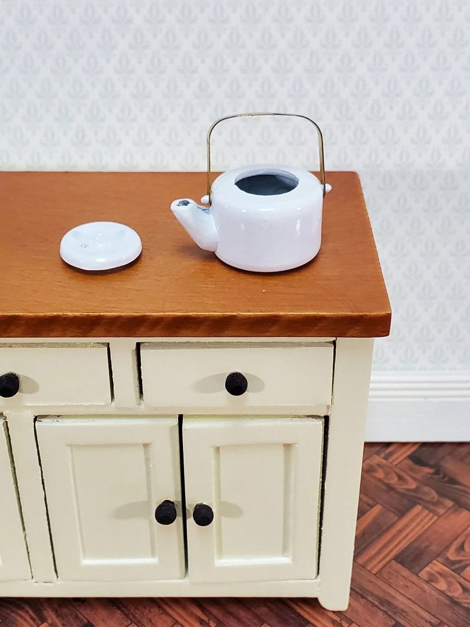 Dollhouse Miniature Teapot Kettle White Metal Removable Lid 1:12 Scale Kitchen Accessories - Image 2
