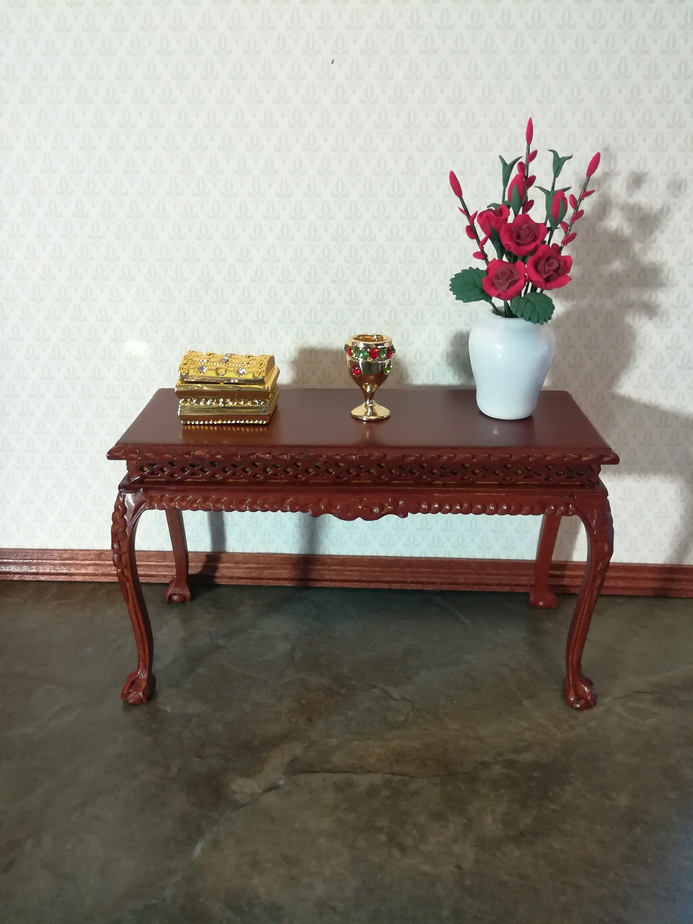 Dollhouse Treasure Chest or Jewelry Box Large Gold with Opening Lid 1:12 Scale - Image 5
