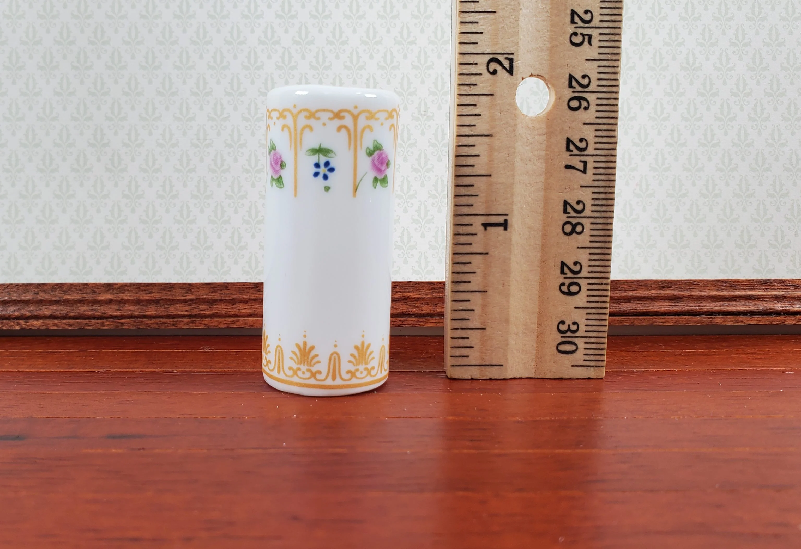 Dollhouse Miniature Umbrella or Cane Stand White Ceramic 1:12 Scale - Image 4