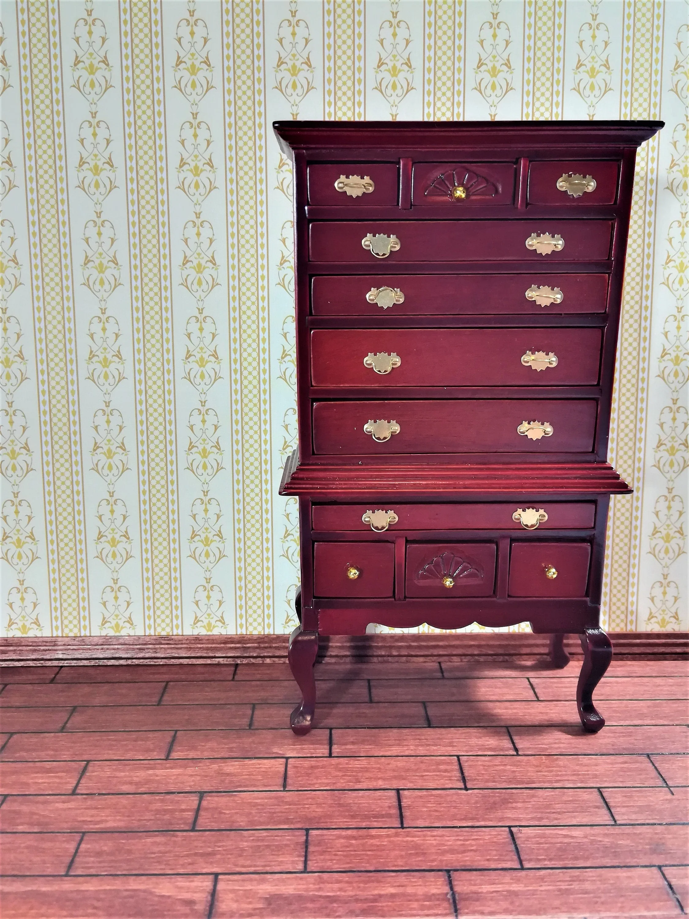 Dollhouse Miniature Wallpaper Brodnax Gold White Cream "Palais" 1:12 Scale - Image 3