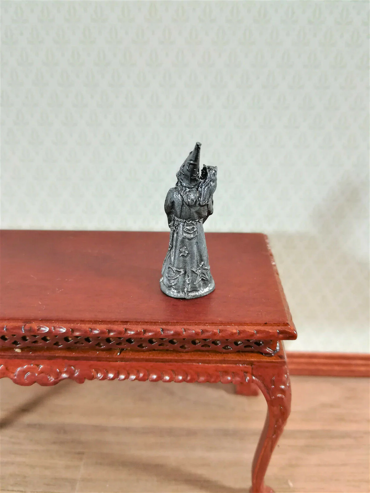 Dollhouse Miniature Wizard with Owl Statue Robed Bearded 1:12 Scale 1 1/4" Tall - Image 3
