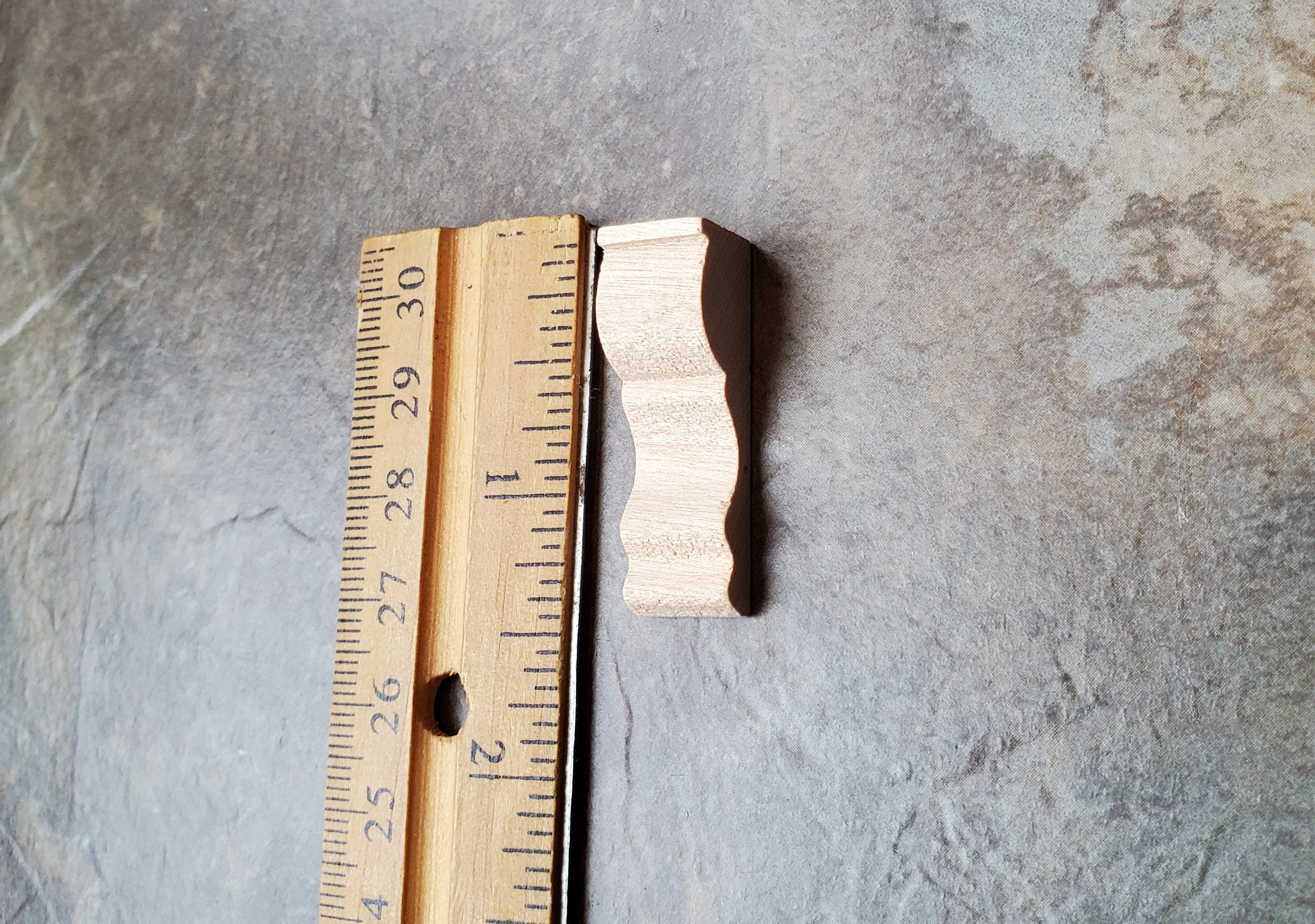 Dollhouse Miniature Wood Corbels or Decorative Brackets 1:12 Scale Set of 4 - Image 3