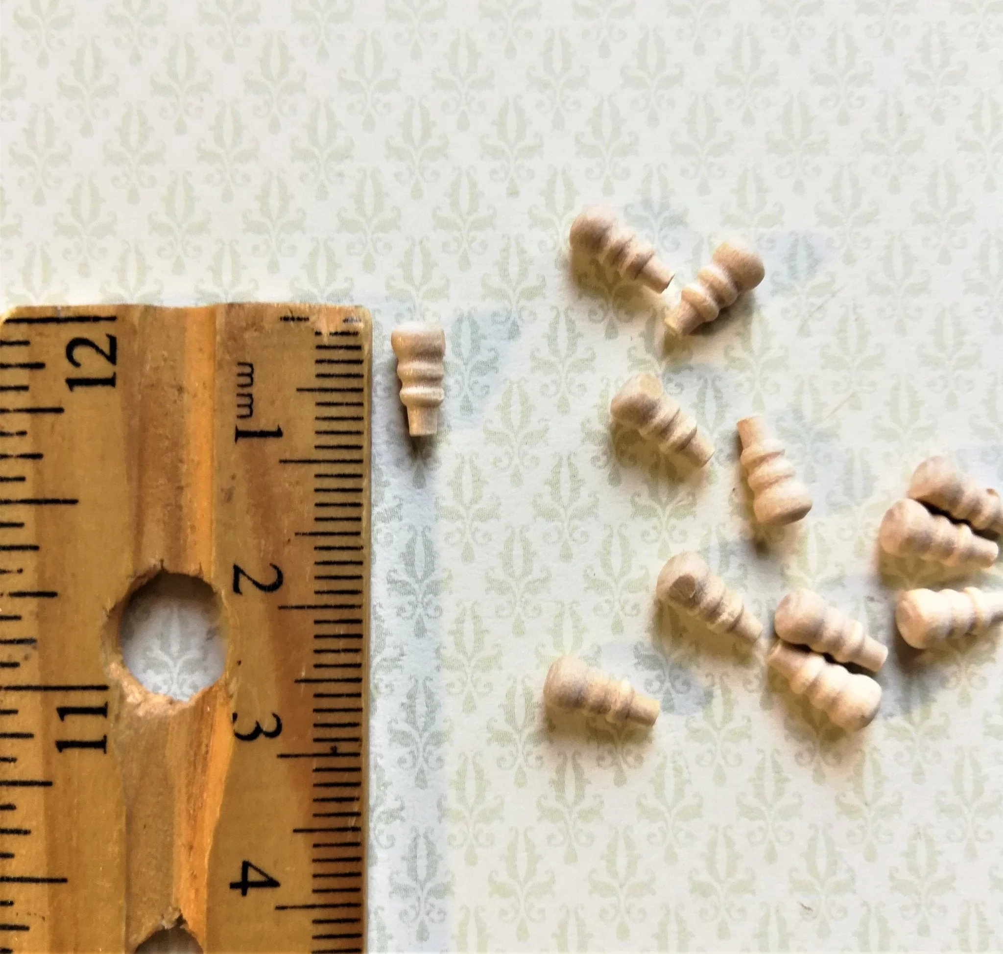 Dollhouse Miniature Wood Knobs or Drawer Pulls Small 12 Pieces 1:12 Scale 8 mm - Image 3