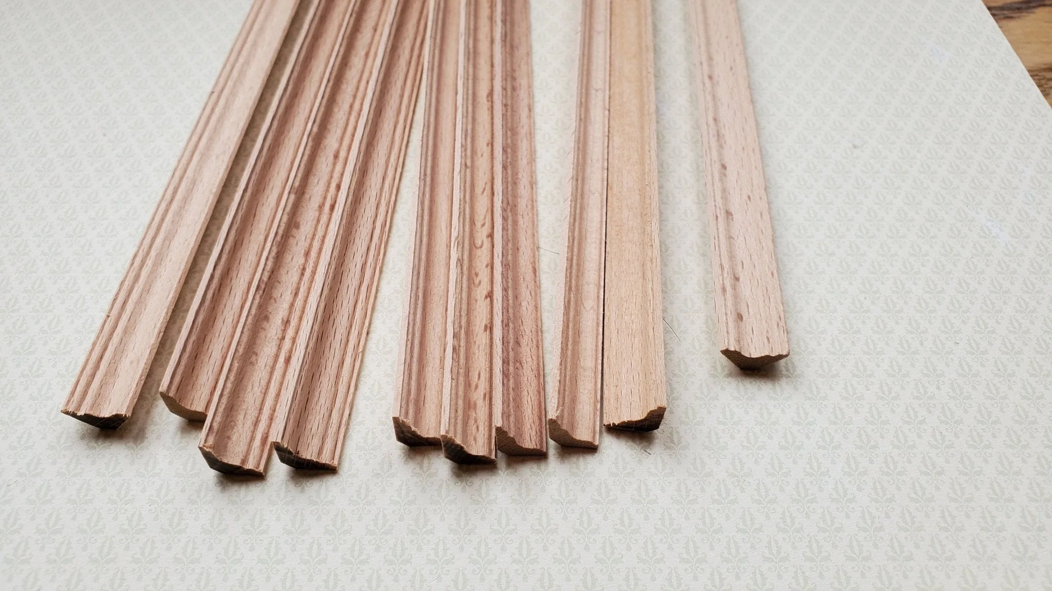 Dollhouse Miniatures 6" Cornice Crown Molding Scrap Trim x10 Pieces 1:12 Scale Building NE950 - Image 2