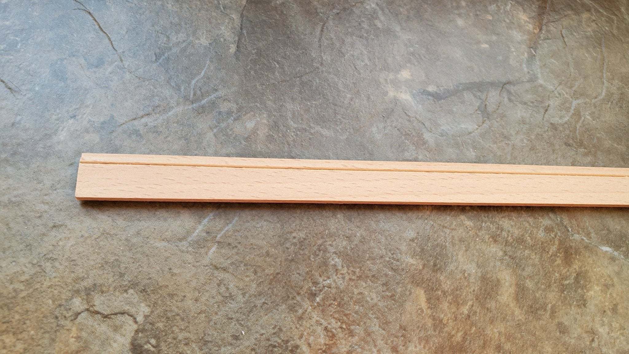 Dollhouse Miniatures Baseboard Trim or Molding w/ Wire Channel 1/2" wide x 18" 1:12 Scale CLA77945 - Image 3
