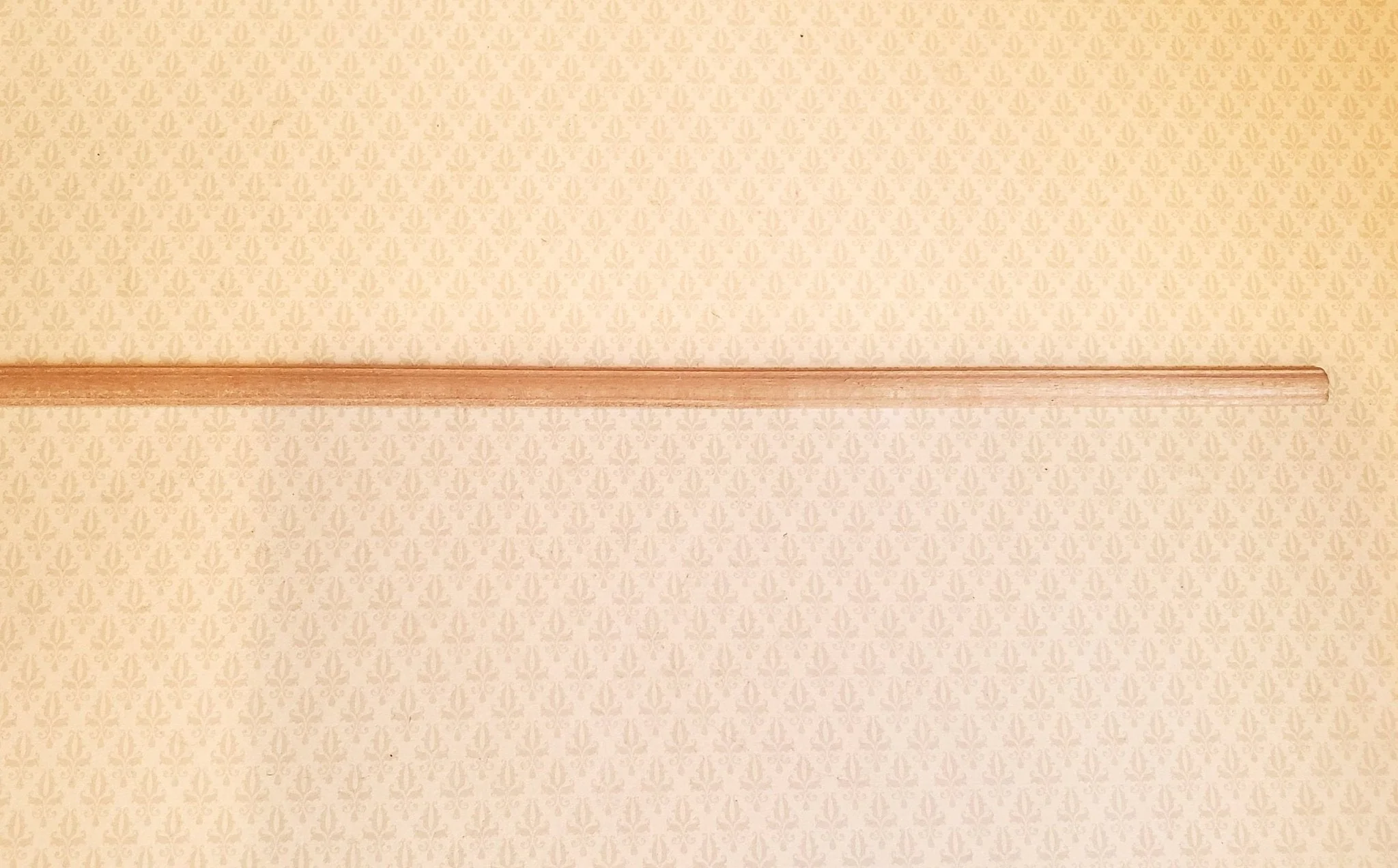 Dollhouse Miniatures Chair Rail or Trim Molding 1/4" wide x 18" long 1:12 Scale - Image 2
