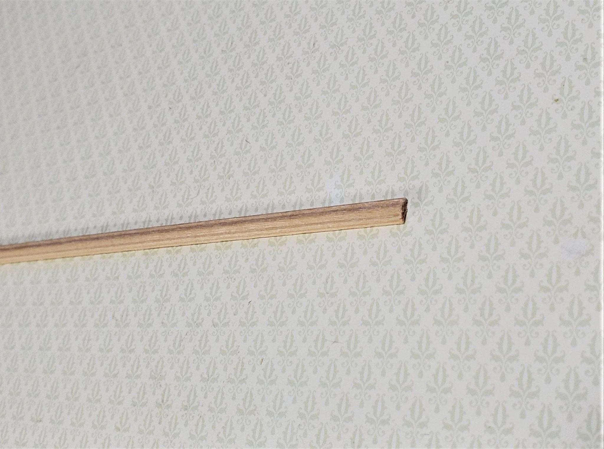 Dollhouse Miniatures Chair Rail or Trim Molding 3/16" wide x 14" long 1:12 Scale