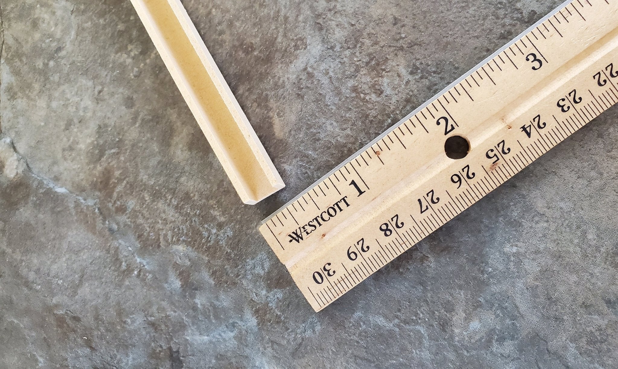 Dollhouse Channel Molding Trim 3/8" x 3/8" x 18" Interior Channel 1/4" HW7067 - Image 2