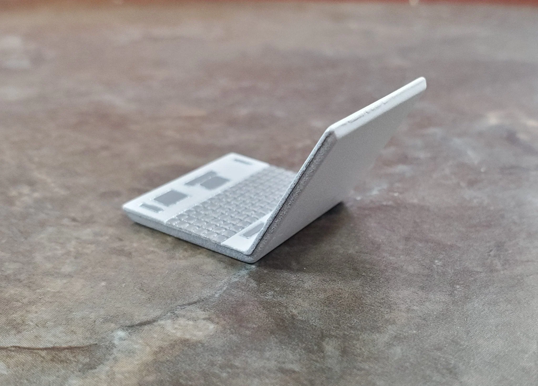 Dollhouse Modern Laptop Computer White Metal 1:12 Scale Miniature Accessory - Image 4