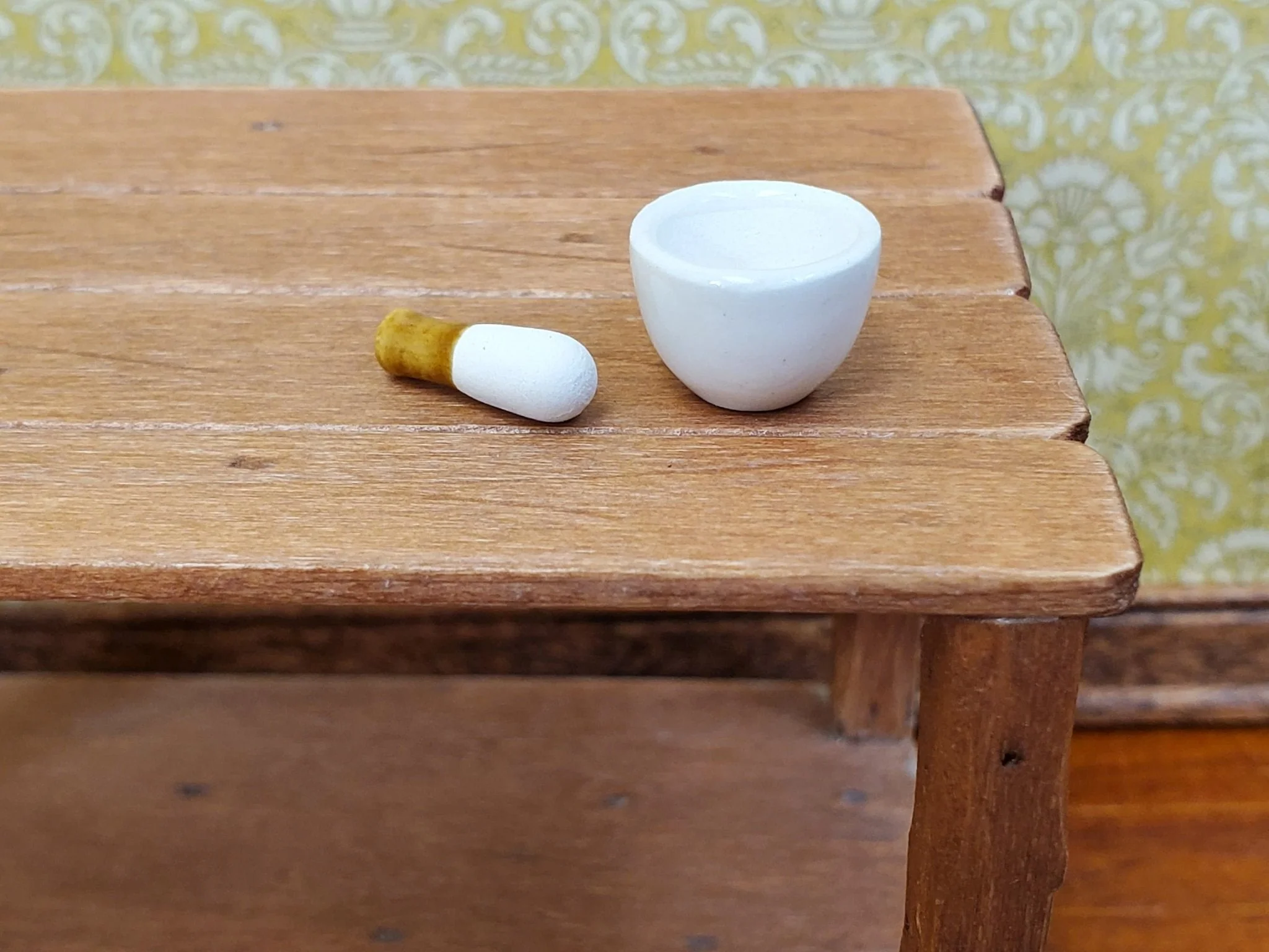 Dollhouse Mortar & Pestle White Ceramic 1:12 Scale Miniatures by Prestige Ceramics