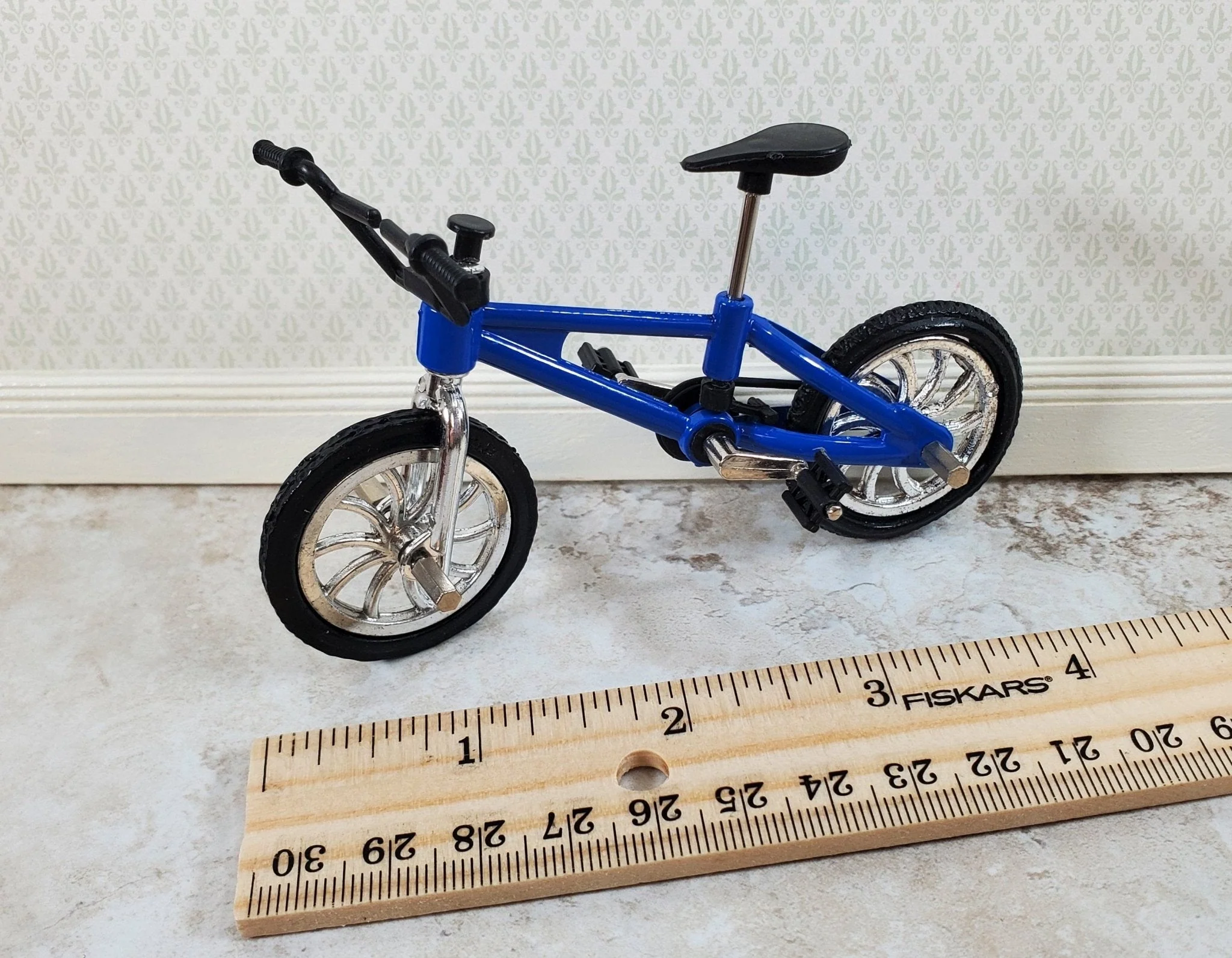 Dollhouse Mountain Bike Bicycle Blue & Black 1:12 Scale Miniature Moveable - Image 4