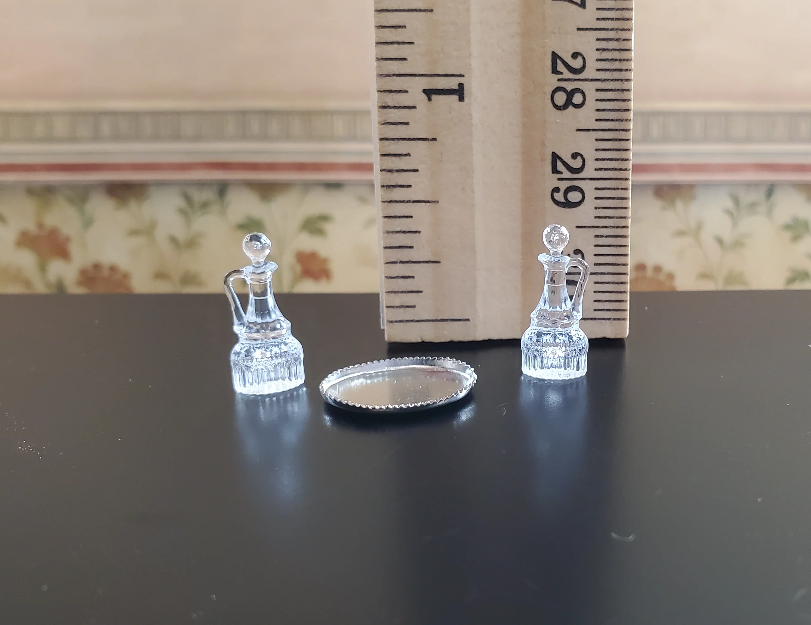 Dollhouse Oil & Vinegar Cruet Set on Silver Tray Chrysnbon 1:12 Scale Miniature - Image 4