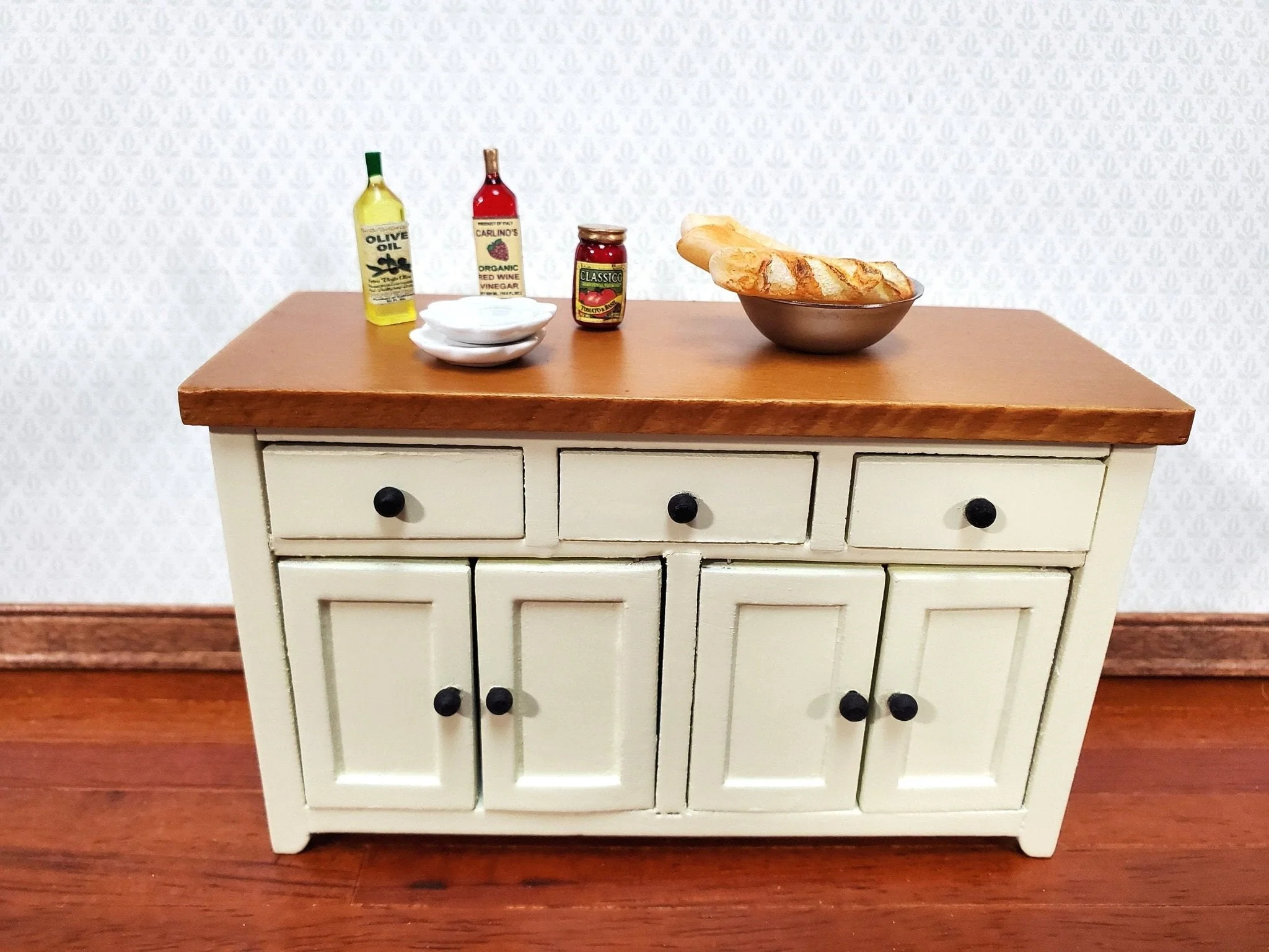 Dollhouse Olive Oil & Red Wine Vinegar Bottles 1:12 Scale Miniature Kitchen Accessory - Image 2