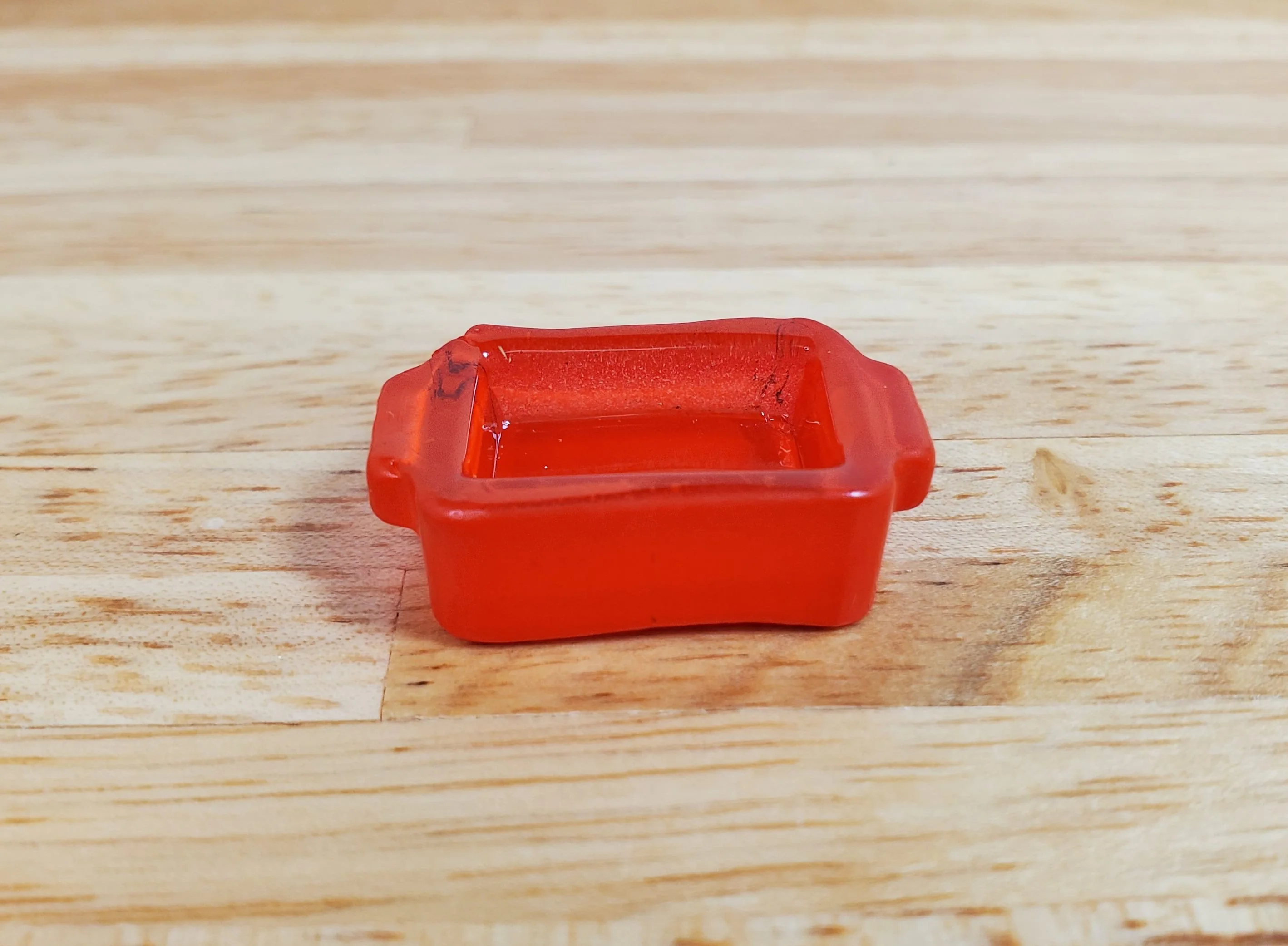 Dollhouse Orange Glass Casserole Dish with Handles 1:12 Scale Miniature Kitchen