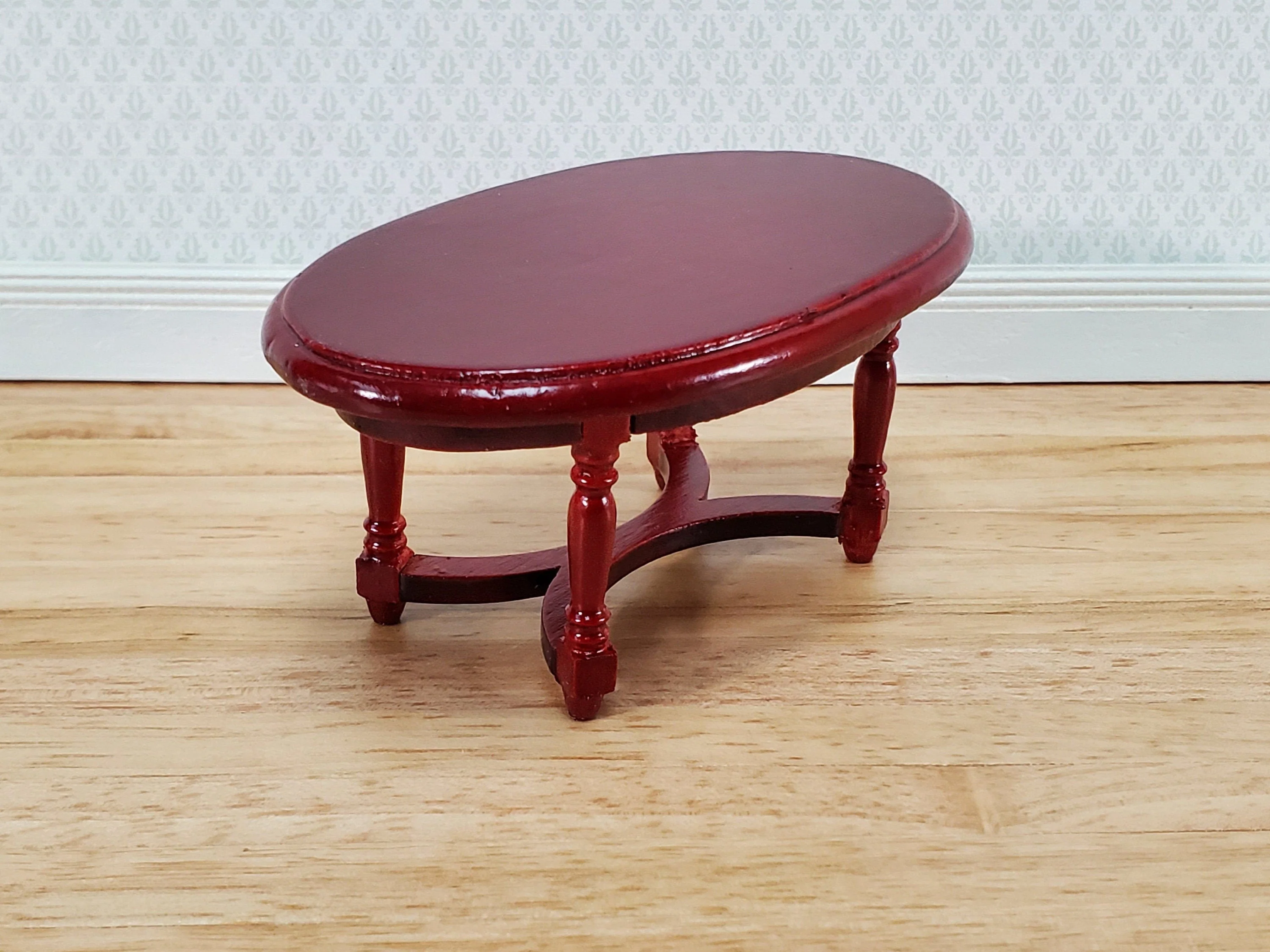 Dollhouse Oval Coffee Table Mahogany Finish 1:12 Scale Miniature Furniture - Image 2