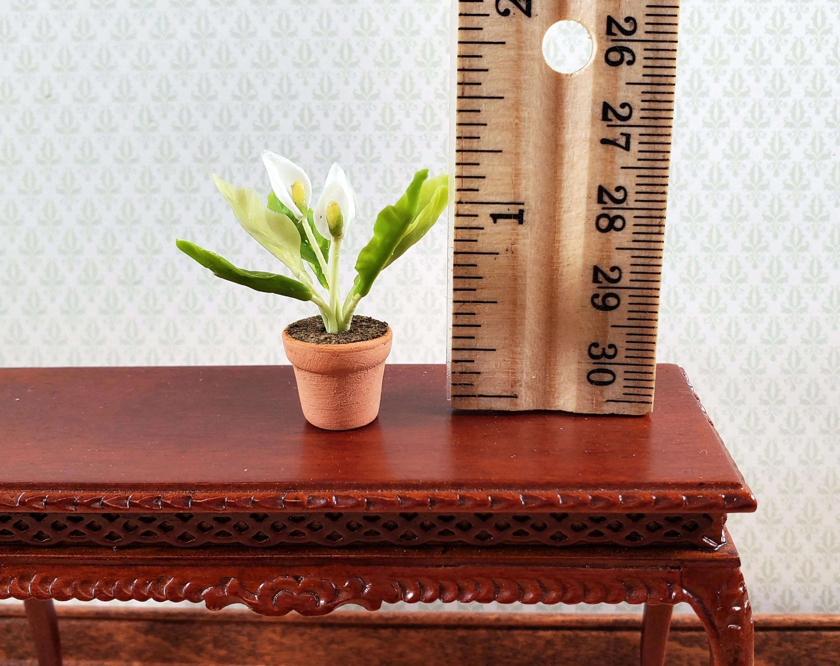 Dollhouse Peace Lily Houseplant in Terra Cotta Pot 1:12 Scale Miniature Plant - Image 3