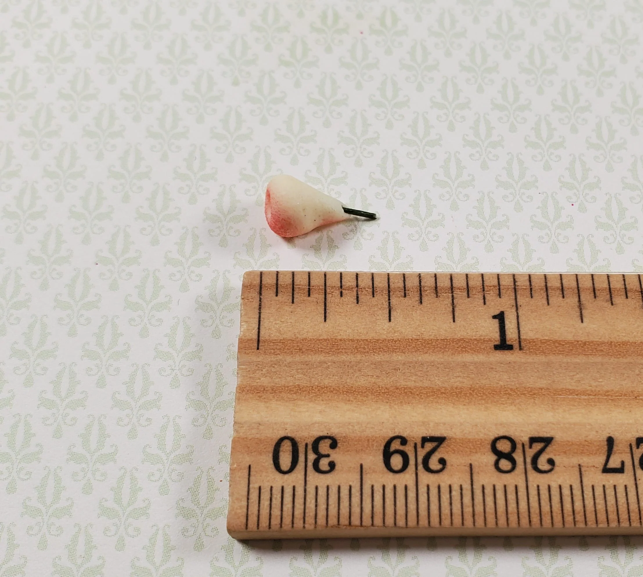 Dollhouse Pear Set of 4 1:12 Scale Miniature Dessert Food Kitchen Grocery - Image 3