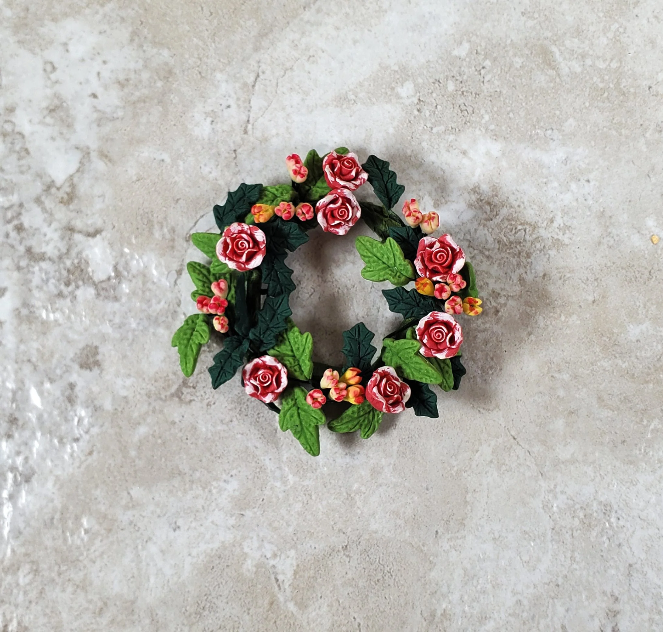Dollhouse Pink and White Roses in a Floral Wreath 1:12 Scale Miniature