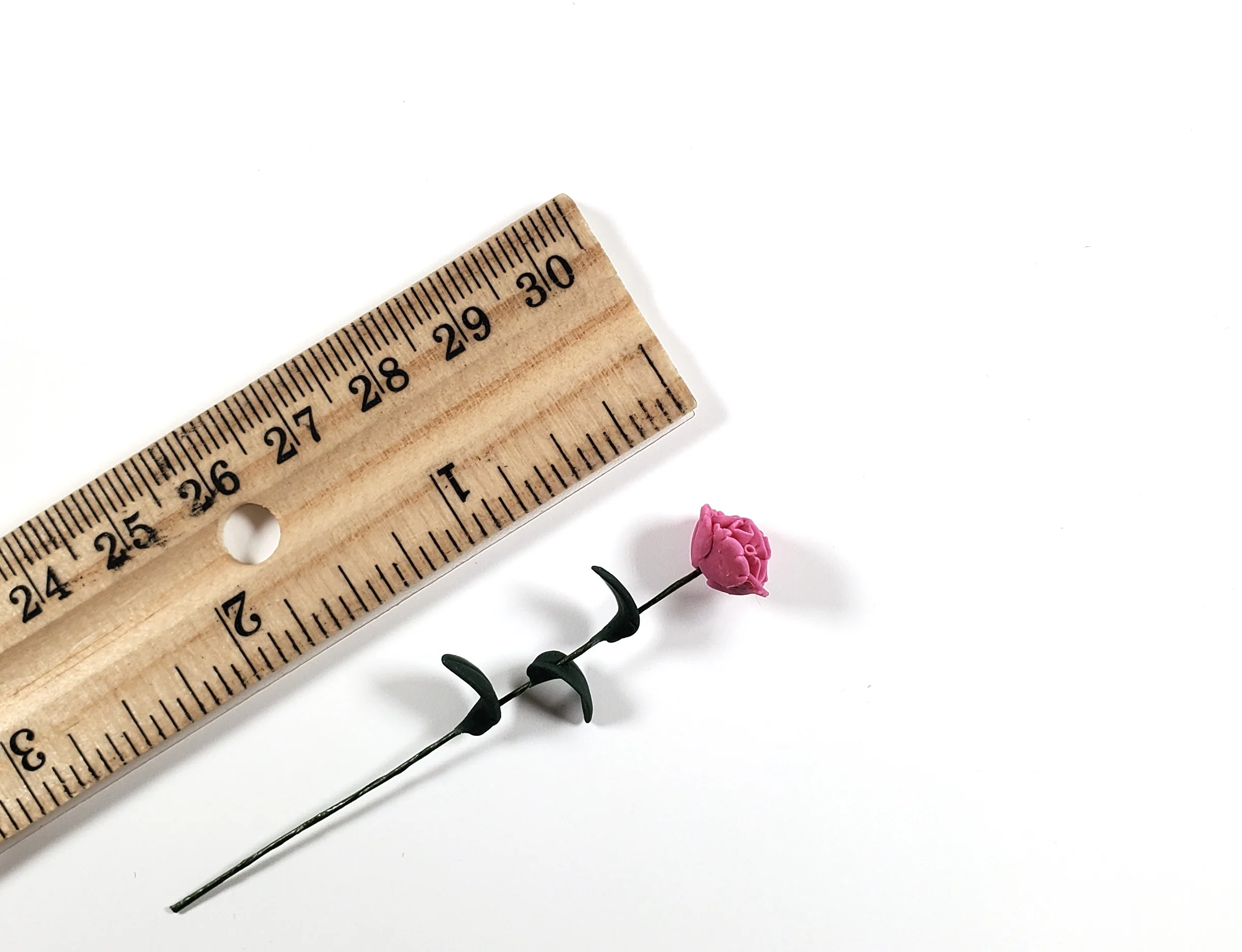 Dollhouse Pink Carnation Single Stem with Foliage 1:12 Scale Miniature - Image 3
