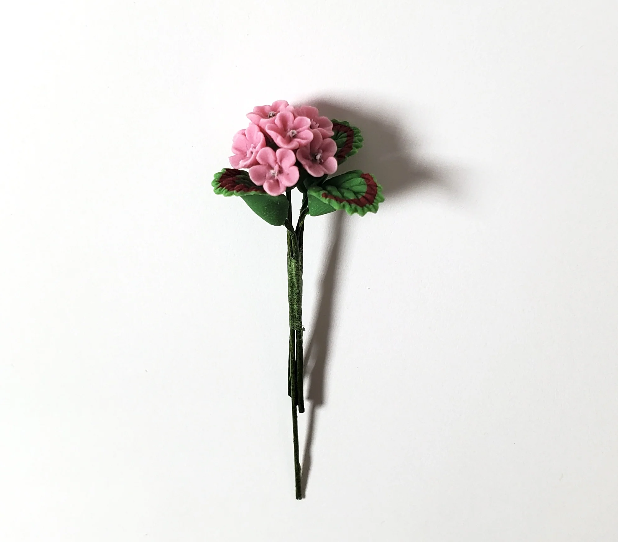 Dollhouse Pink Geranium Single Stem with Foliage 1:12 Scale Miniature