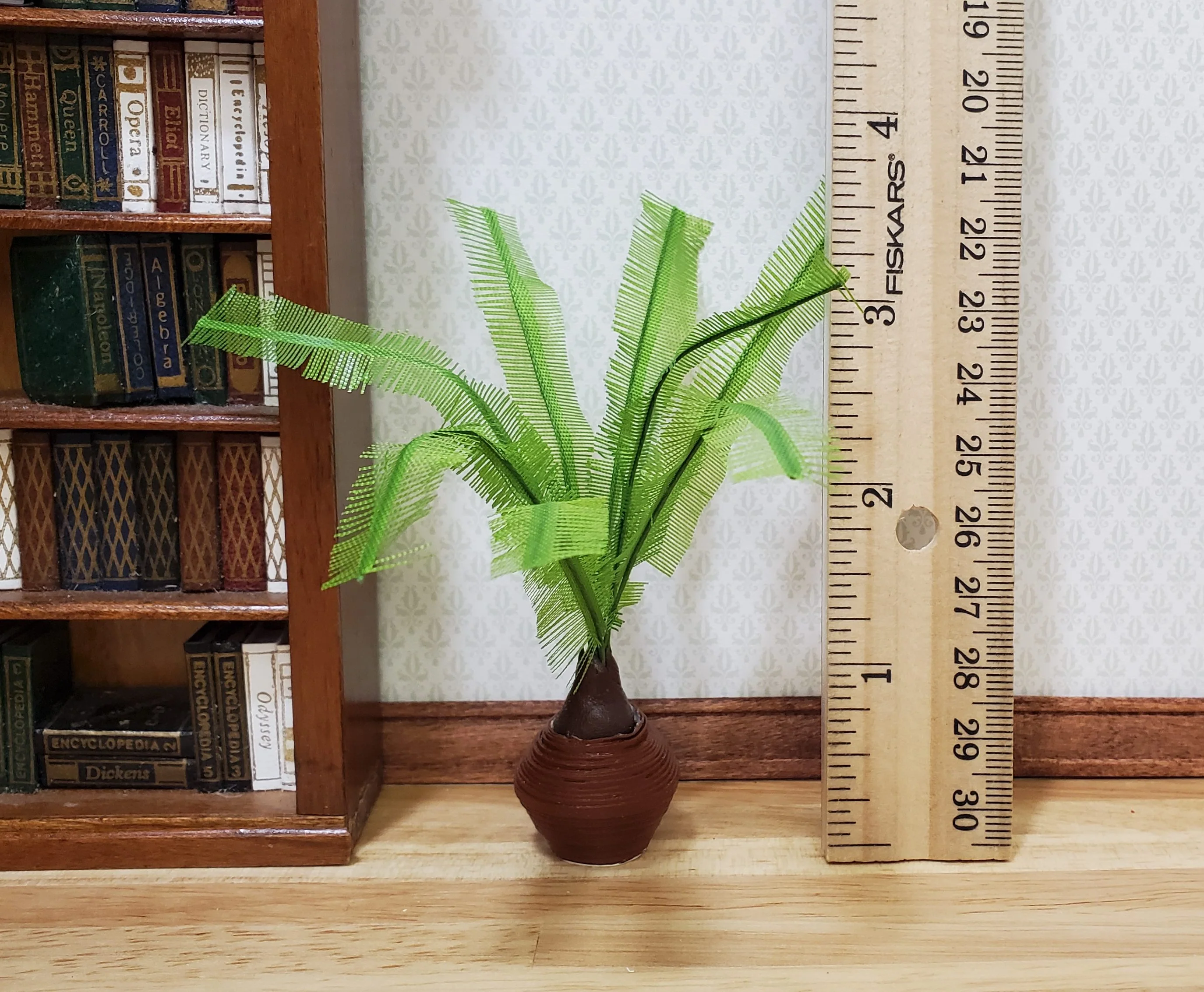 Dollhouse Potted Sago Palm in Brown Clay Pot 1:12 Scale Miniature Houseplant - Image 3