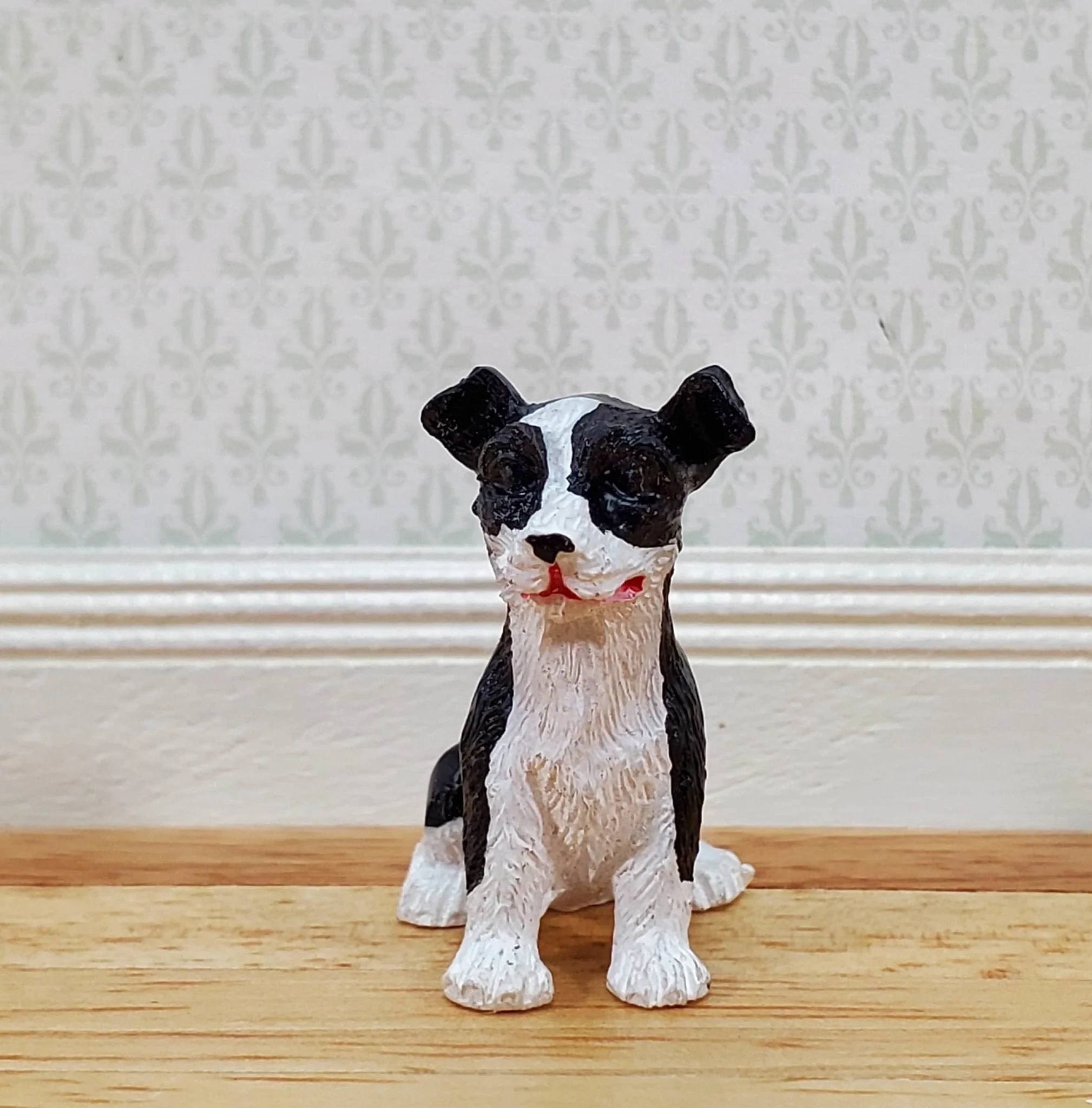 Dollhouse Puppy Dog Border Collie Sitting 1:12 Scale Miniature Pet Cast Resin
