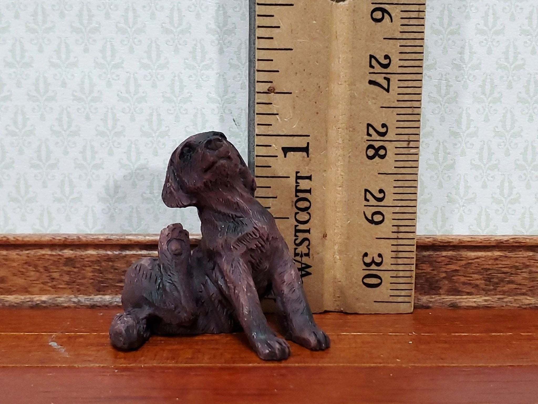 Dollhouse Puppy Dog Small Brown Scratching Ear Miniature Pet Cast Resin - Image 2